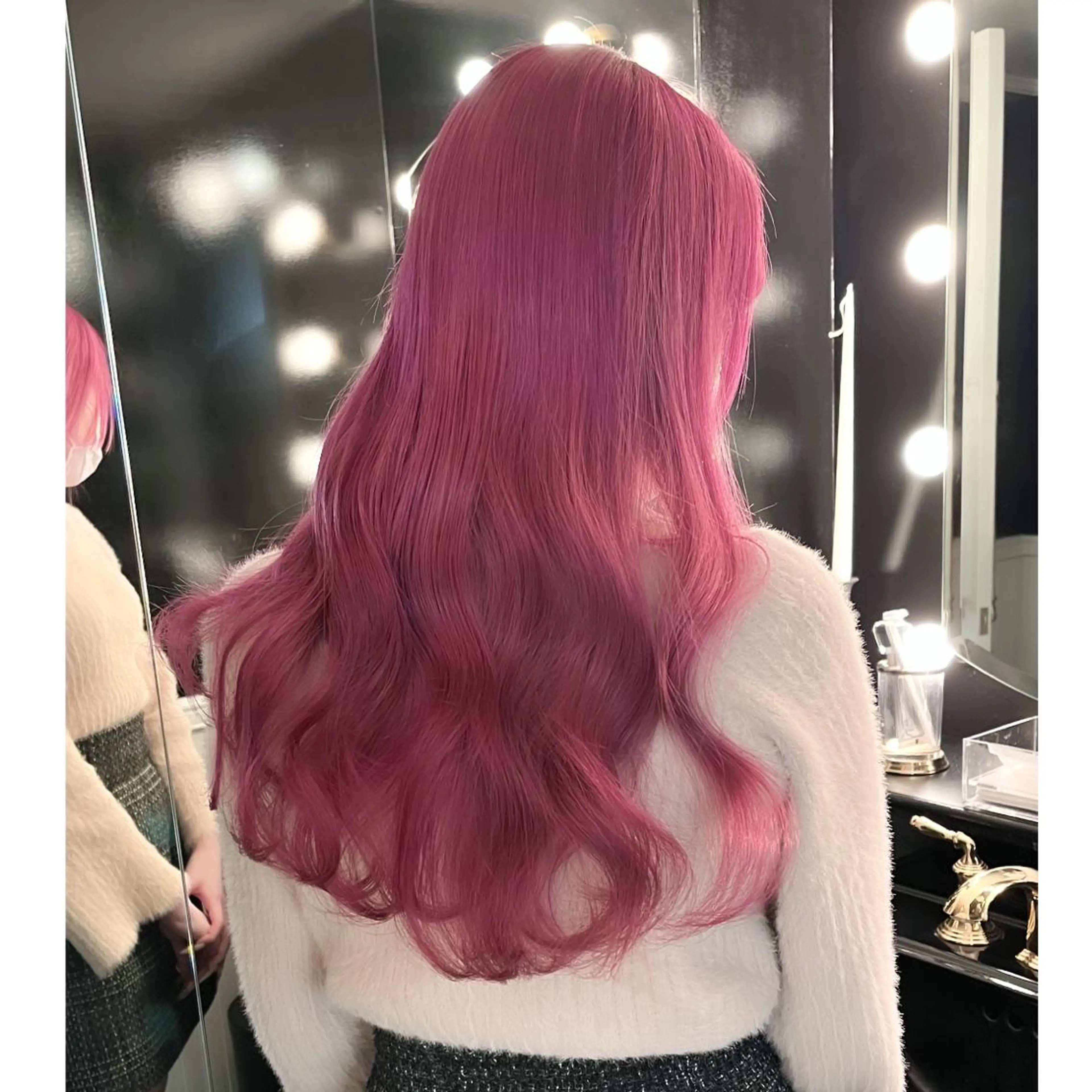 ロング カラー ブリーチ ヘアカラー トリートメント LOTTA CUCCI所属・miyu /トレンド カラー×艶髪のヘアスタイル
