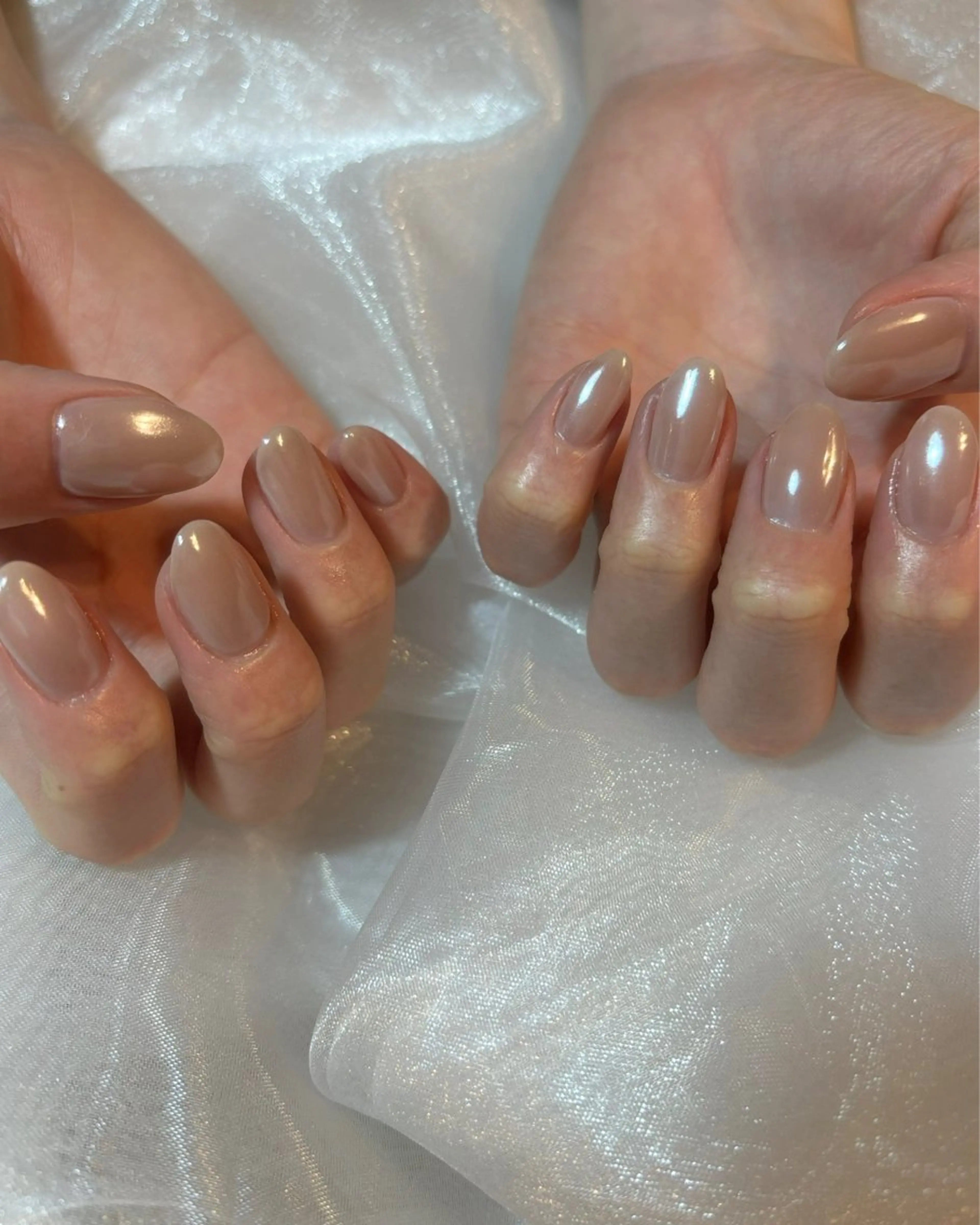 ネイル オーロラネイル ホワイト ハンドネイル Hanana Nail所属・Hanana Nail Hanaのネイルデザイン