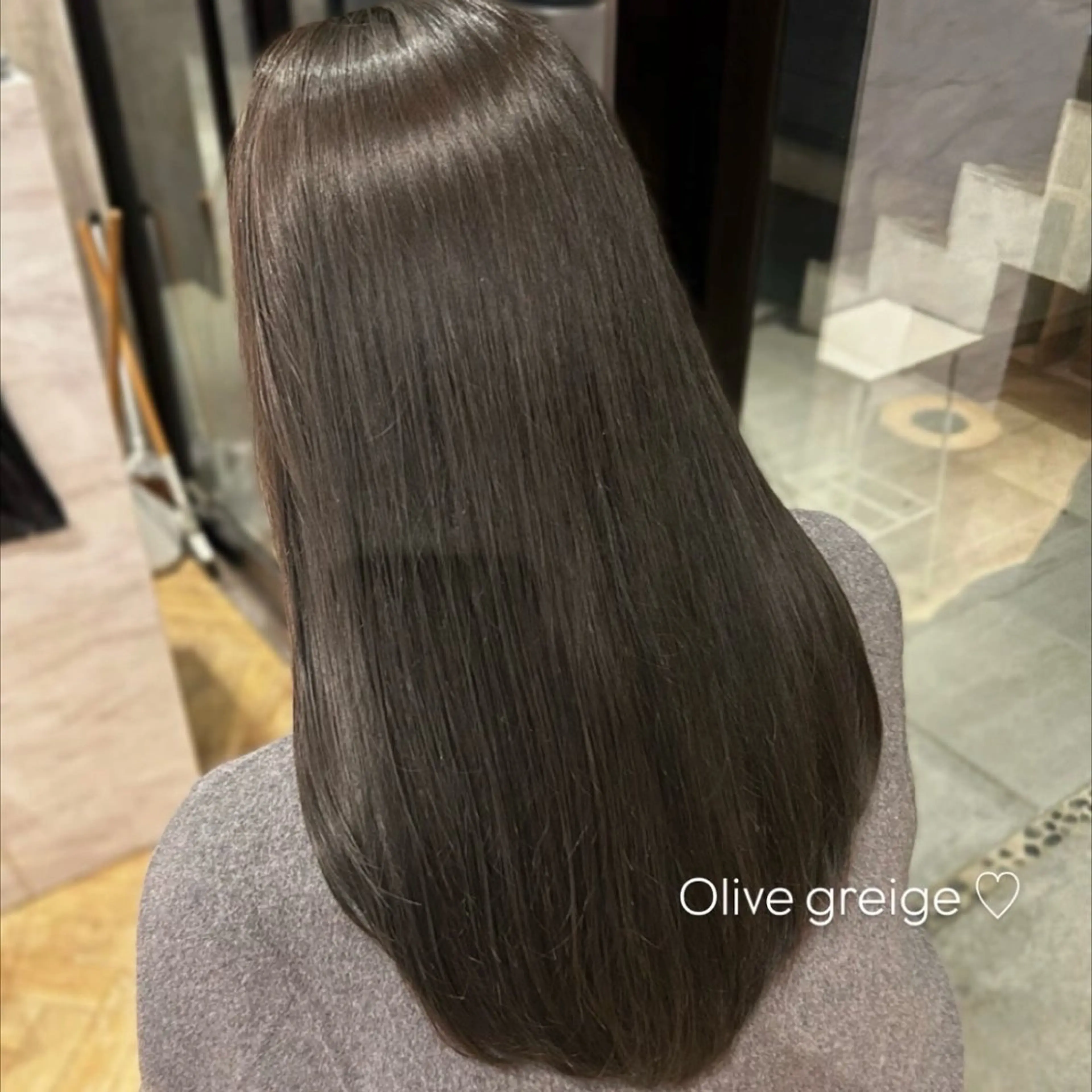 セミロング カット ヘアカラー トリートメント ヘアセット 🌸透明感/レイヤー / 栗林 彩🌸のヘアスタイル