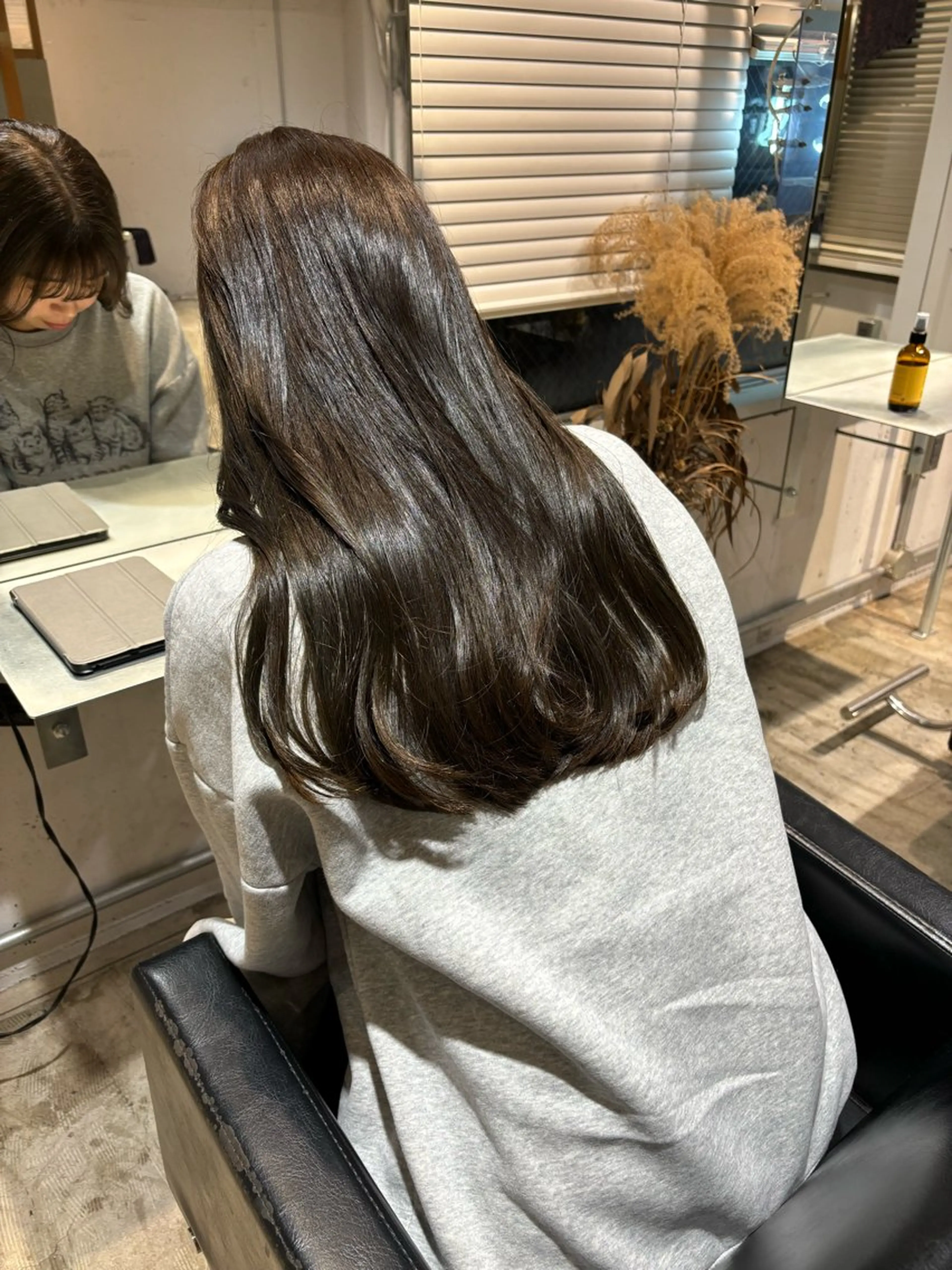 ロング 伊藤 愛里のヘアスタイル