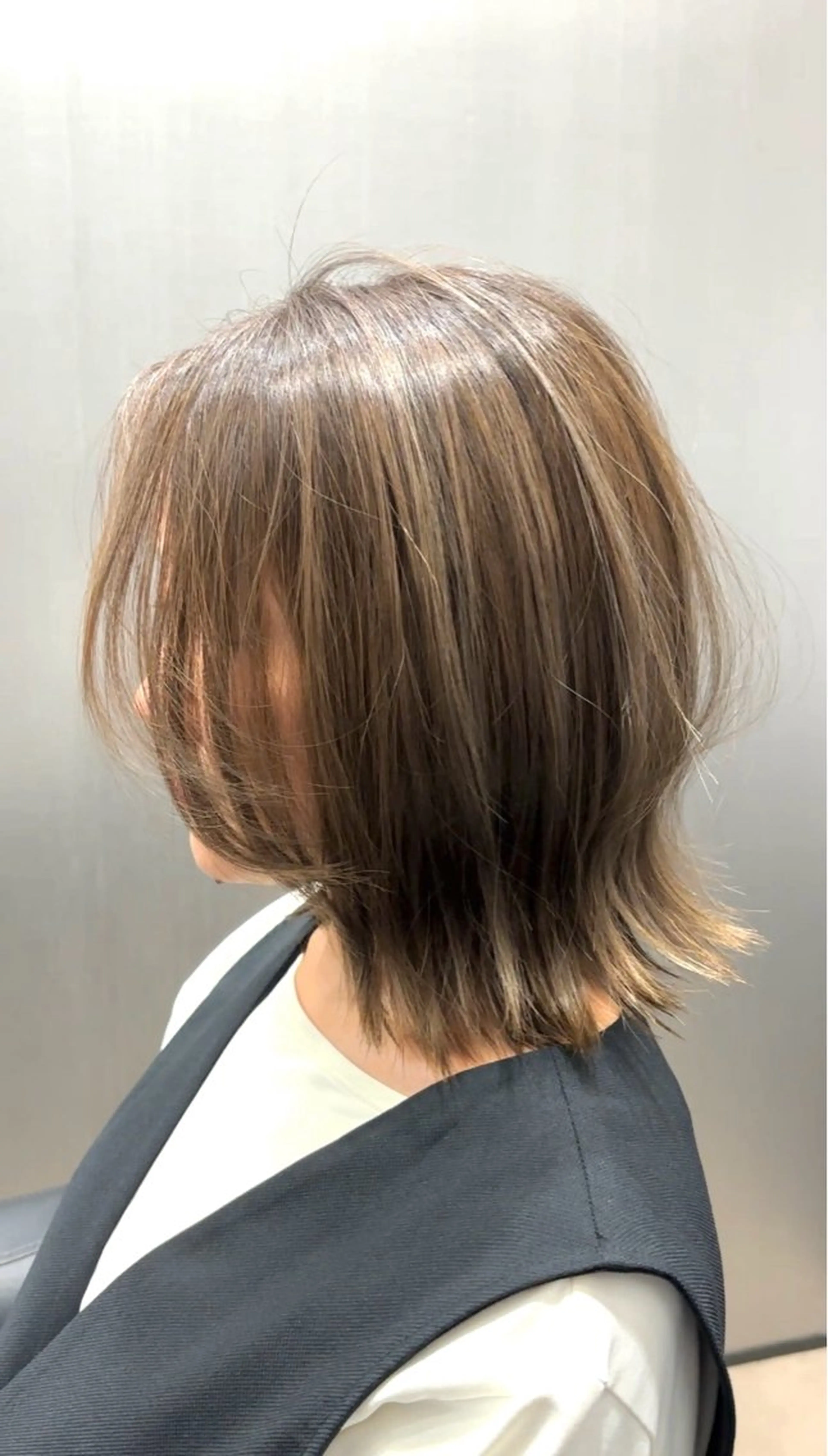 カラー ハイライトカラー ヘアカラー HARUKI  MINATO Japan広島紙屋町店所属・hmj紙屋町店 脊戸智志のヘアスタイル