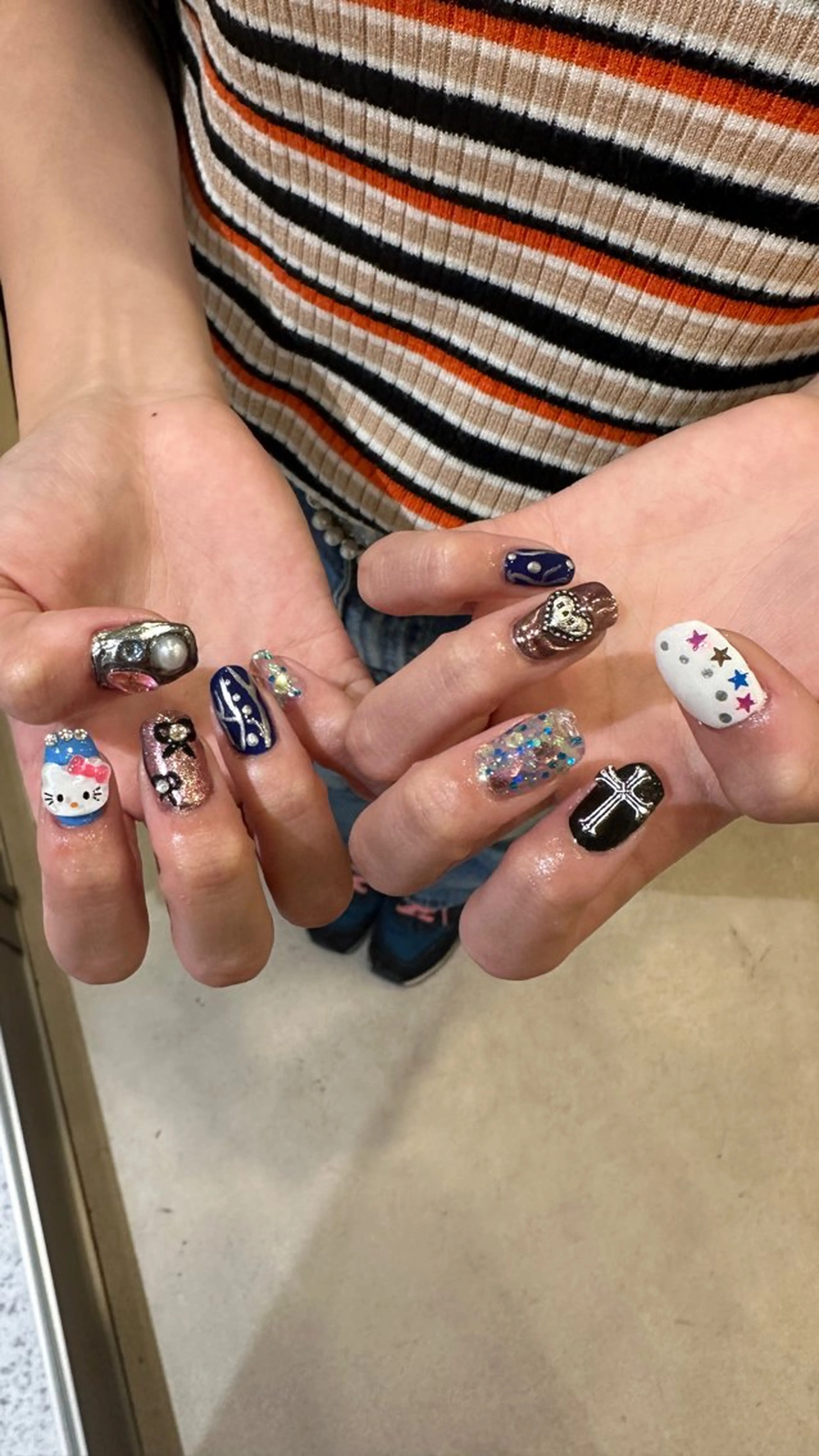 ネイル ハンドネイル 👽個性派ネイル🎀 komachiのネイルデザイン