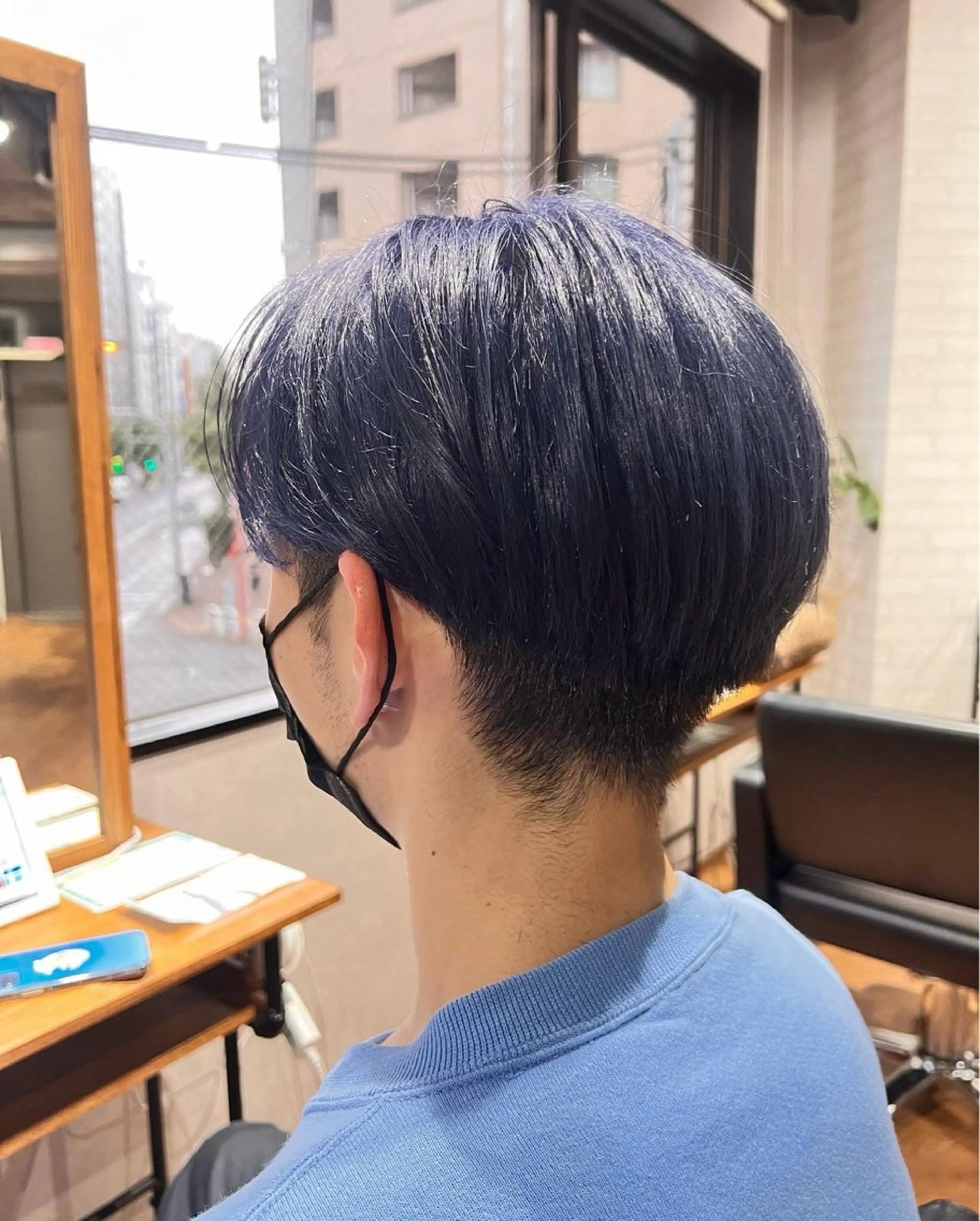 ショート カラー ブリーチ ブロンド シルバー ヘアカラー メンズ特化SOEDA YOSHIEのヘアスタイル