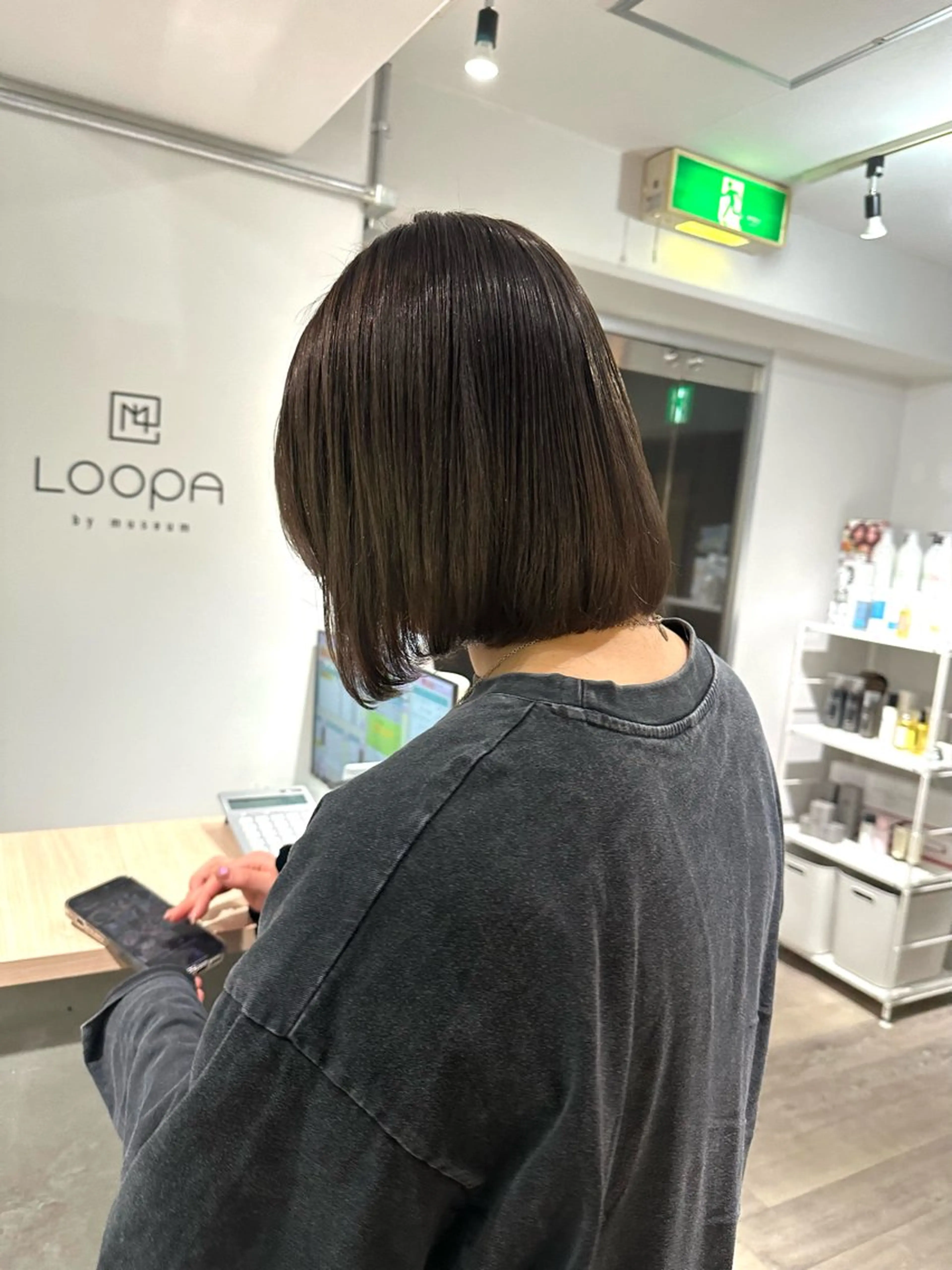 ショート ボブ 外ハネヘア トリートメント 山本 菜月のヘアスタイル