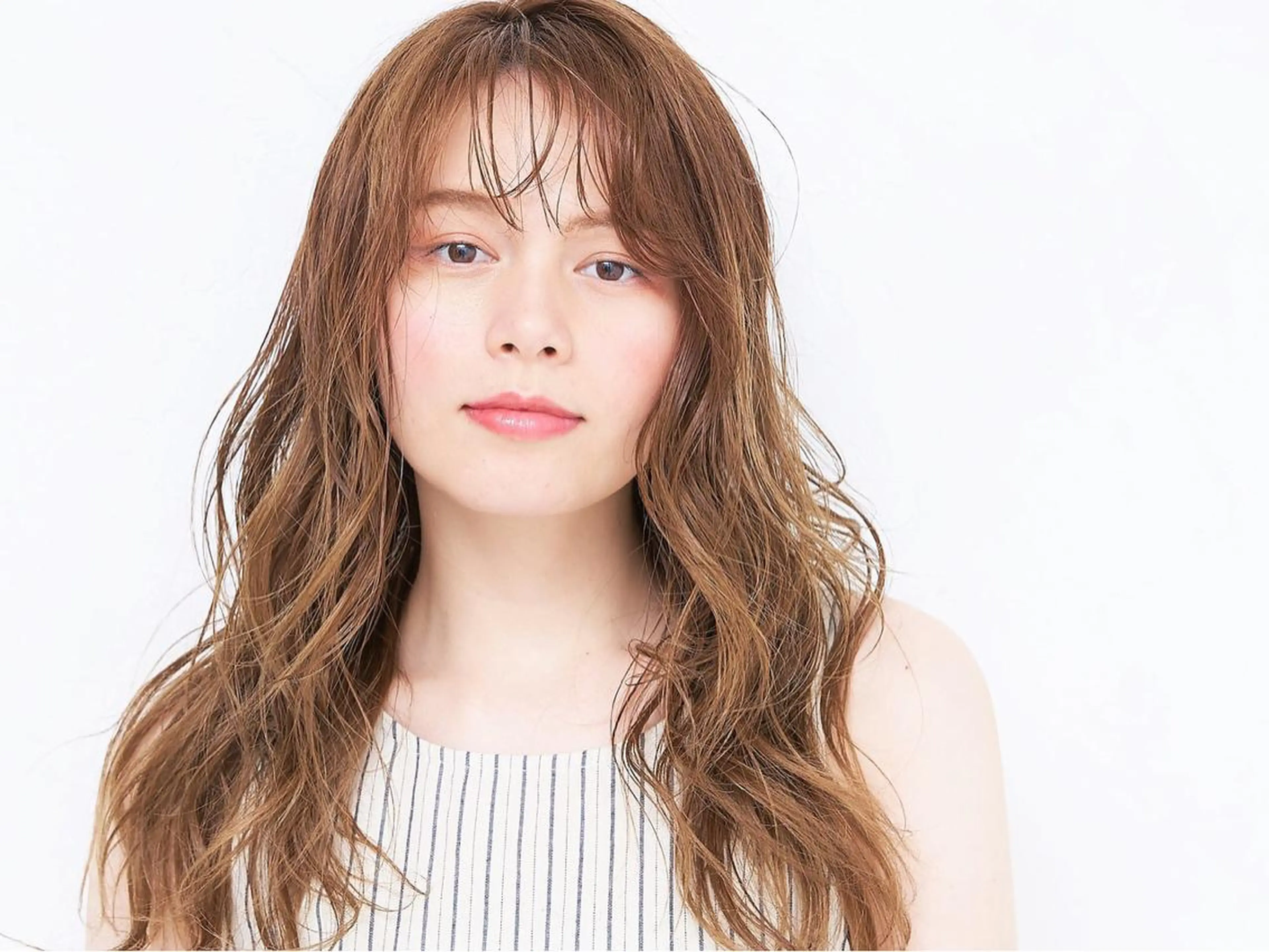ロング カラー ✨透け感カラー✨ 上村一樹のヘアスタイル