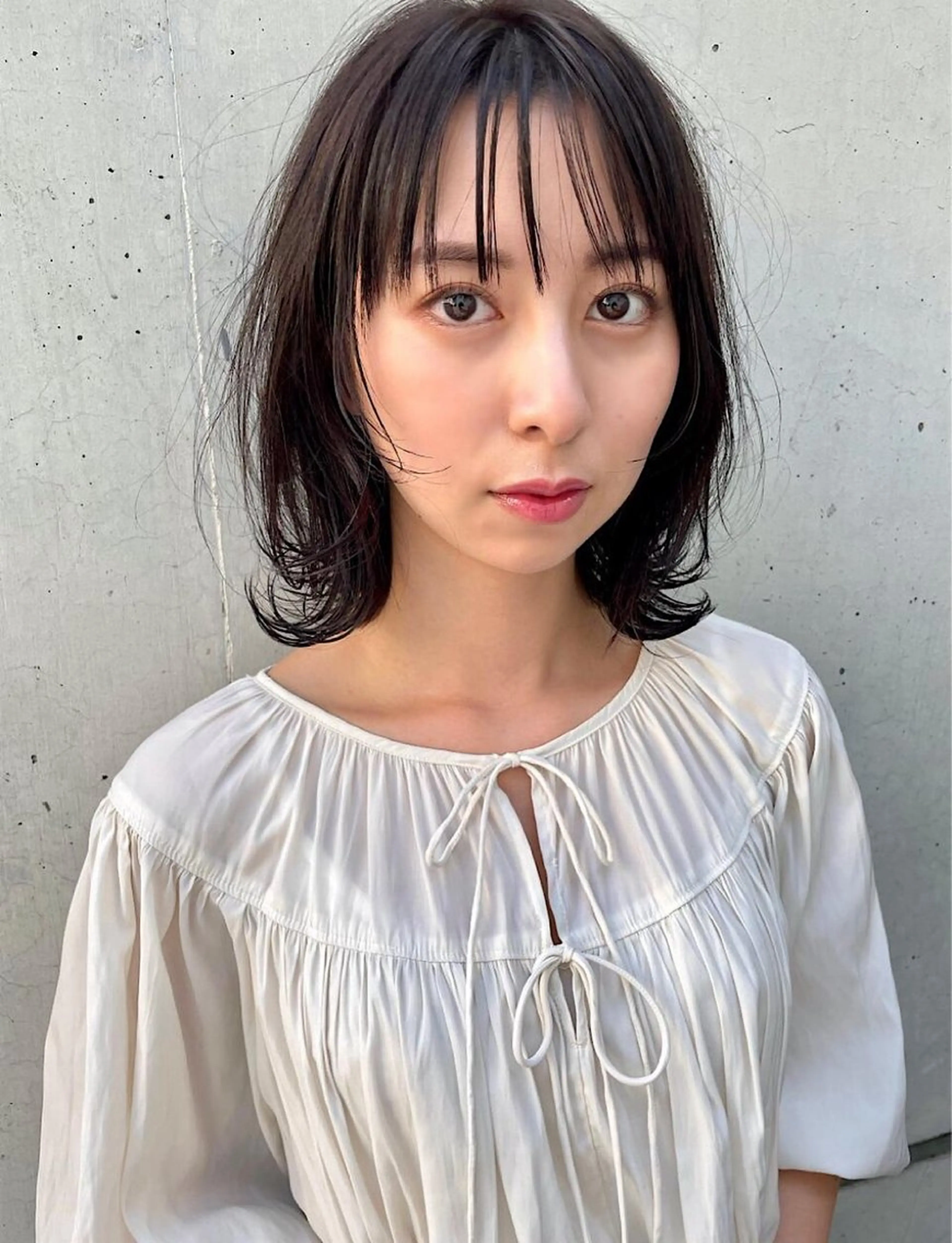 セミロング カラー 透明感カラー ダブルカラー ハイライトカラー イルミナカラー インナーカラー カット ヘアカラー ヘアー.ネイル二刀流 misa🫧のヘアスタイル