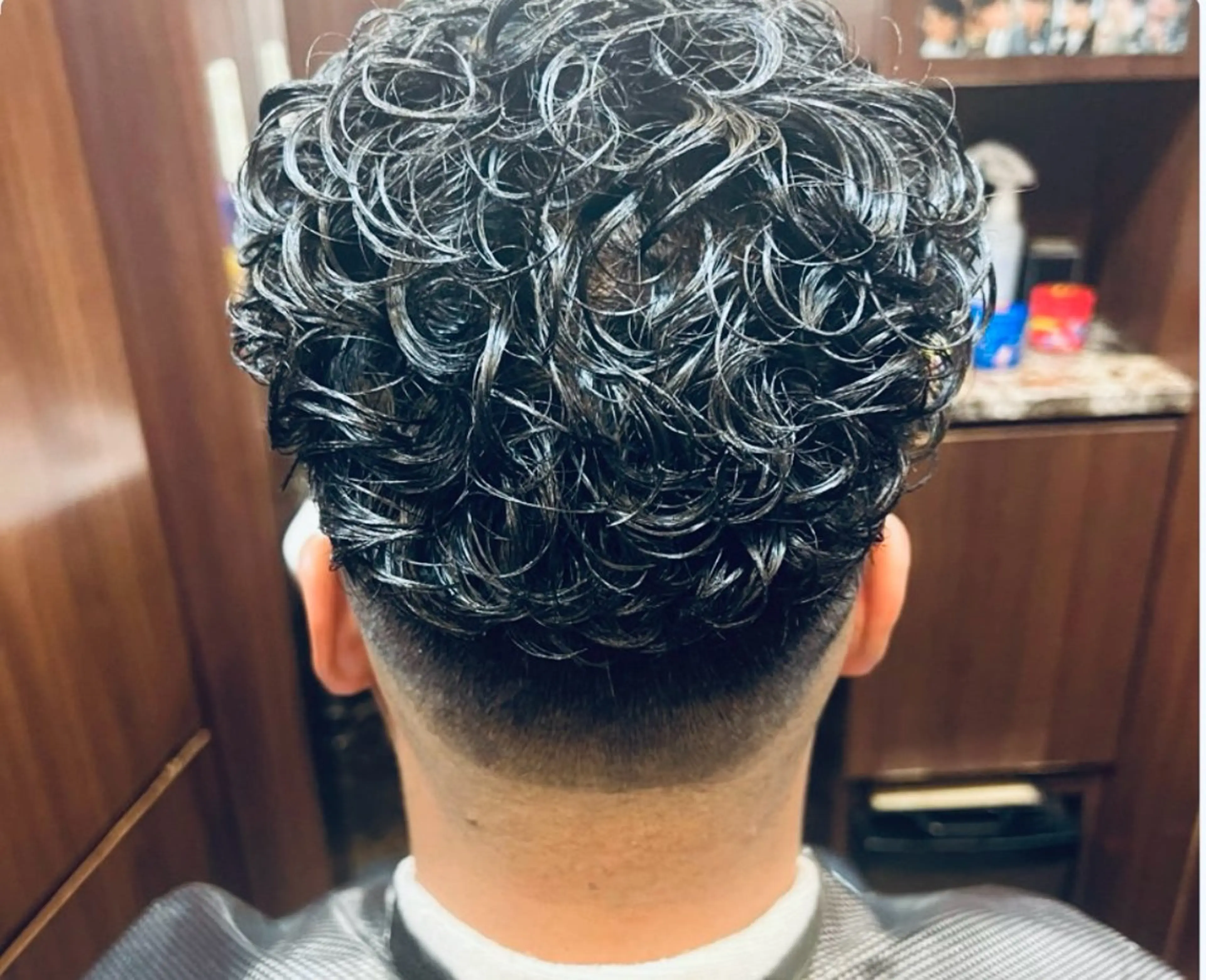 ショート パーマ ヒロ銀座バーバーショップ秋葉原店所属・堀 真人のヘアスタイル