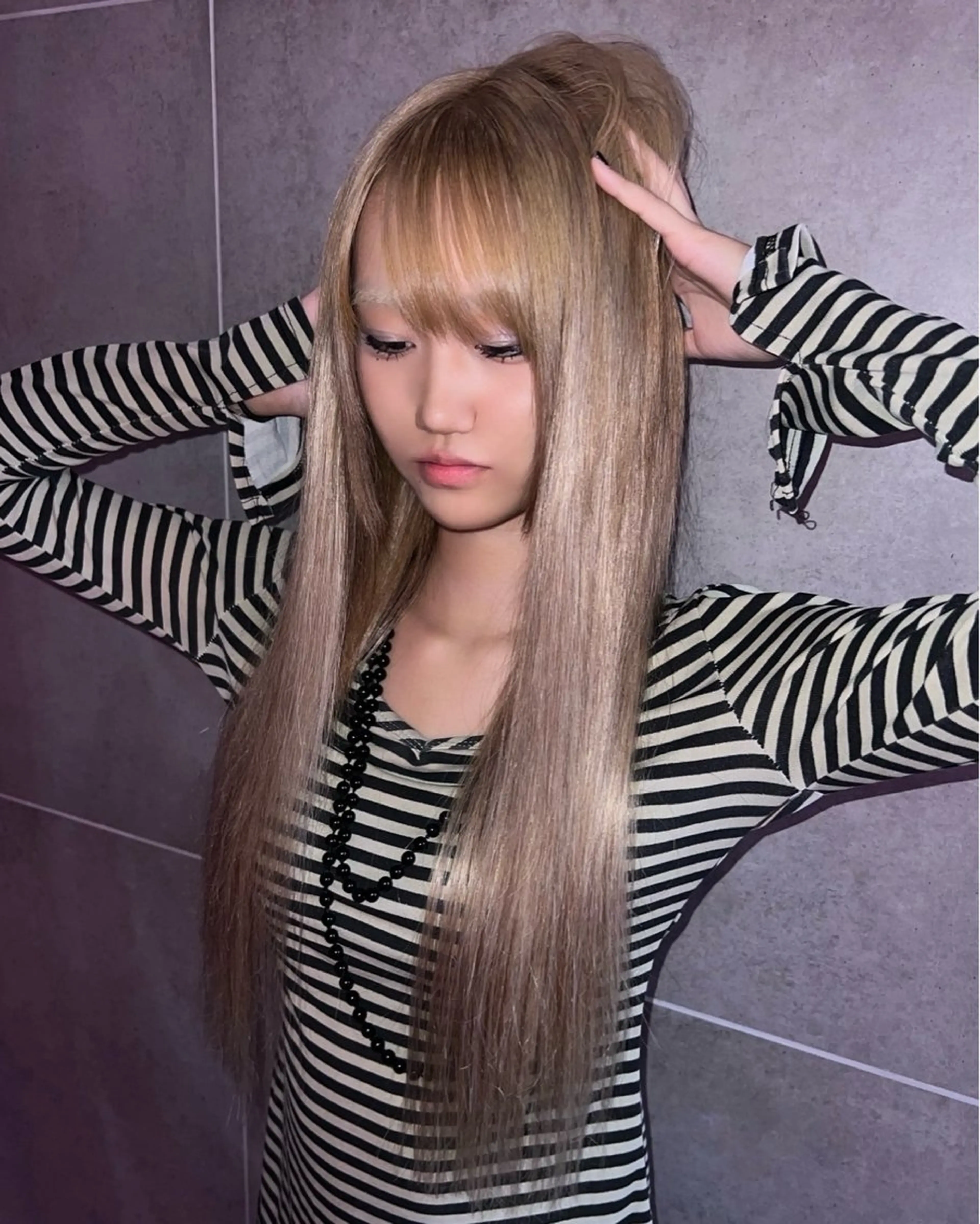 ロング ヘアカラー AIRA/ブリーチ ‪/透明感カラーのヘアスタイル