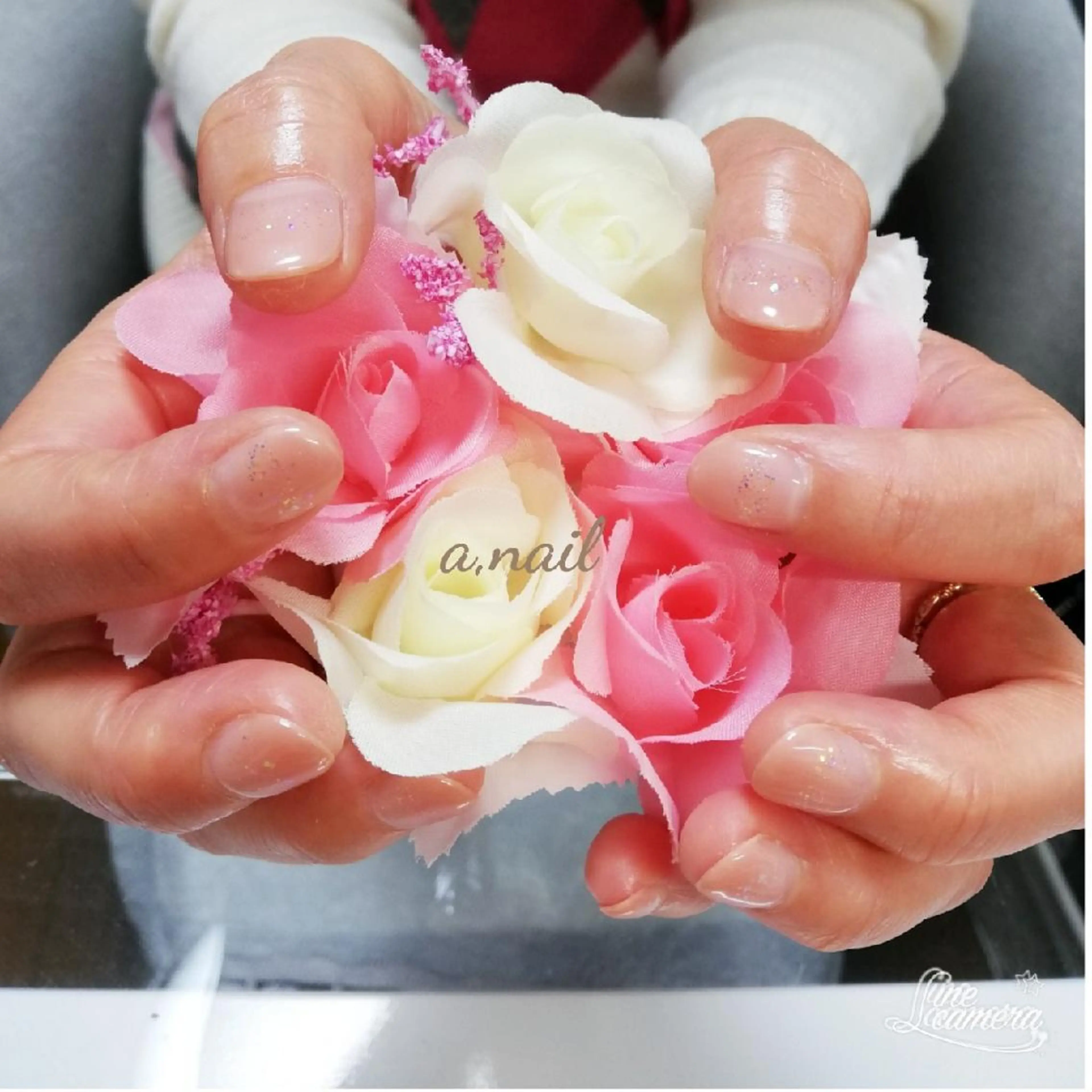 ネイル オーロラネイル グラデーション オフィスネイル ネイルサロン エーネイルのネイルデザイン