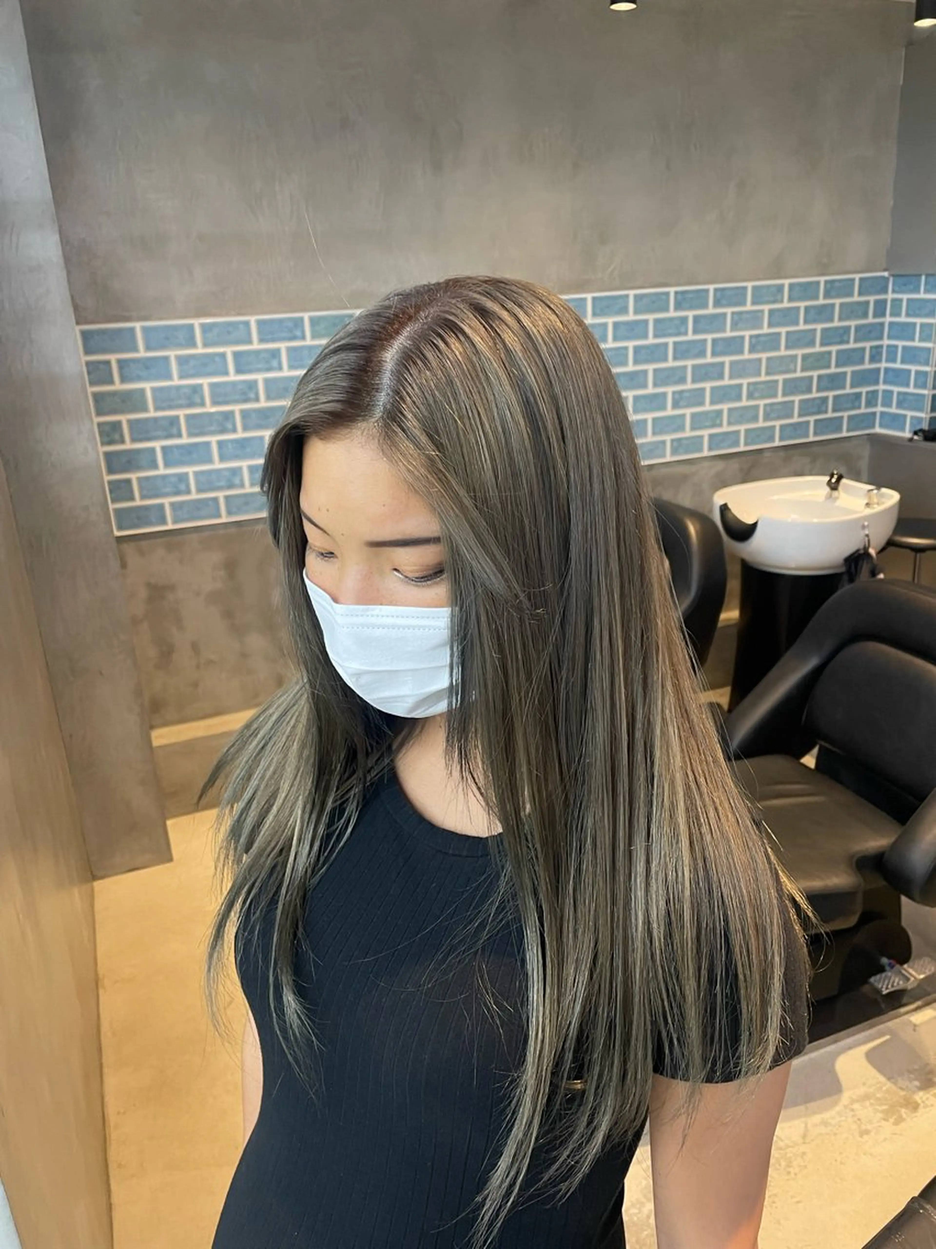 ロング 🐰ほのか /透明感カラーのヘアスタイル