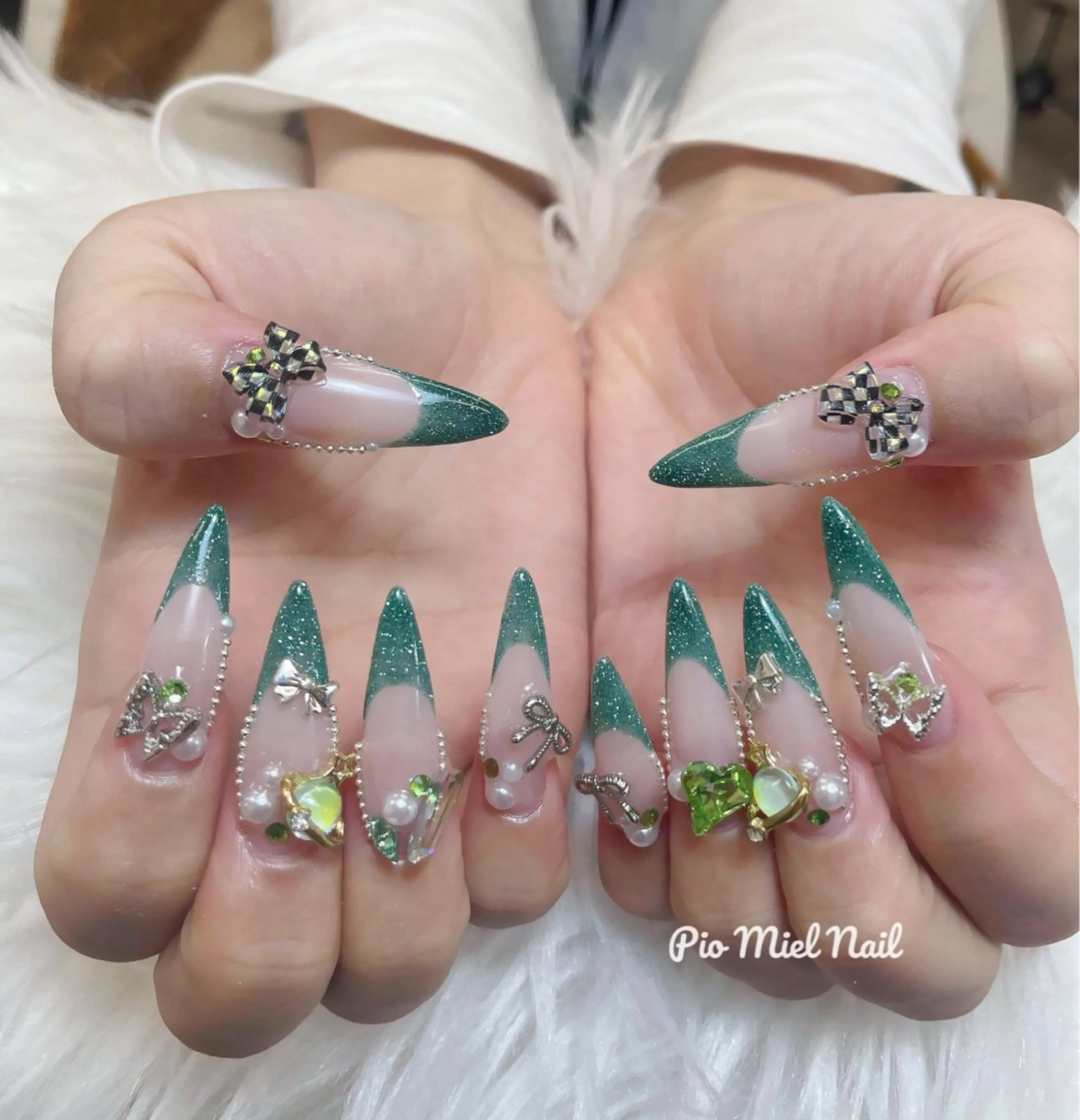 チップ長さだし10本★アート・パーツつけ放題 ¥14980→ ¥11980の写真