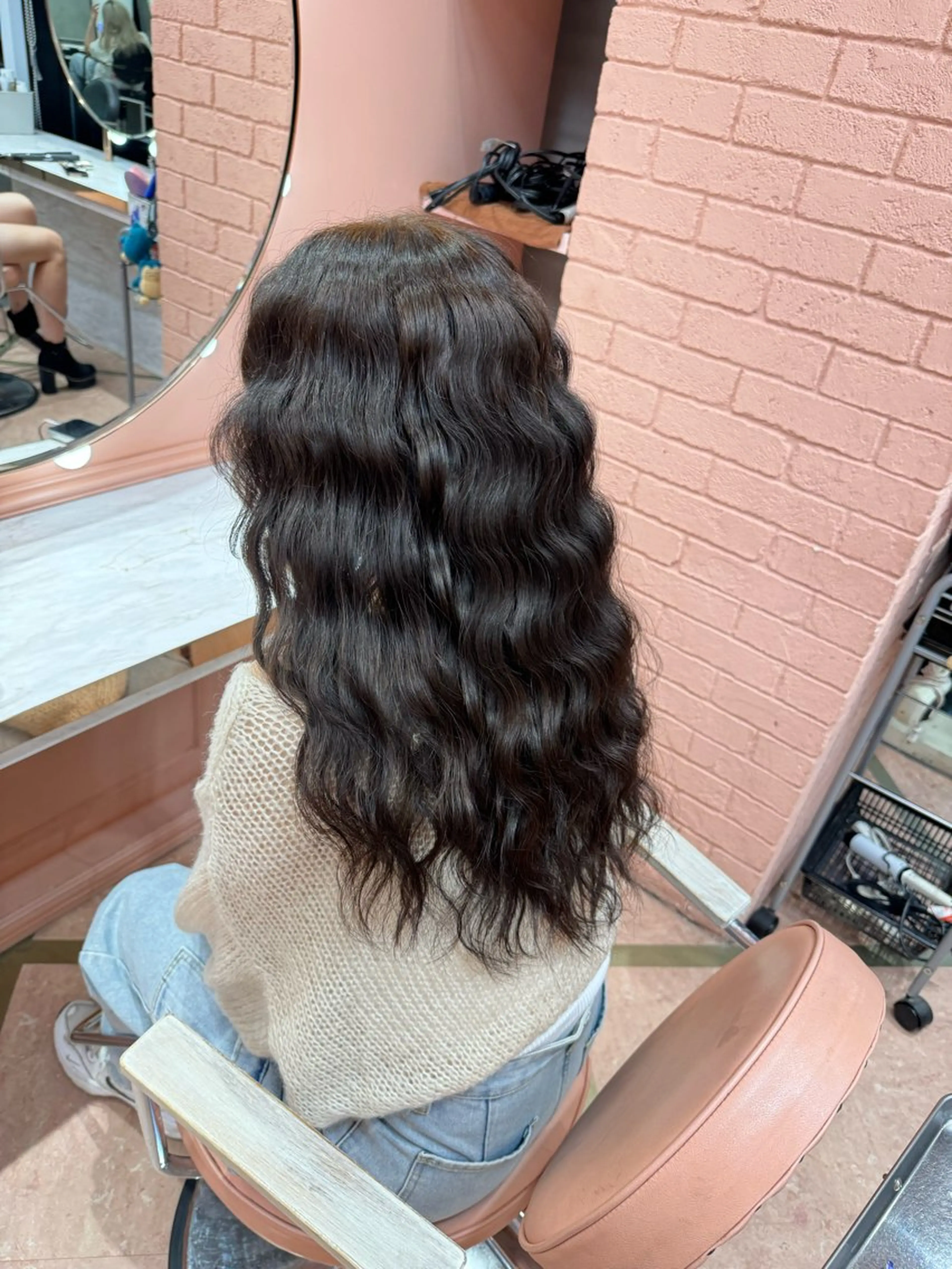 カラー 🖤offwhite KANA⛓のヘアスタイル
