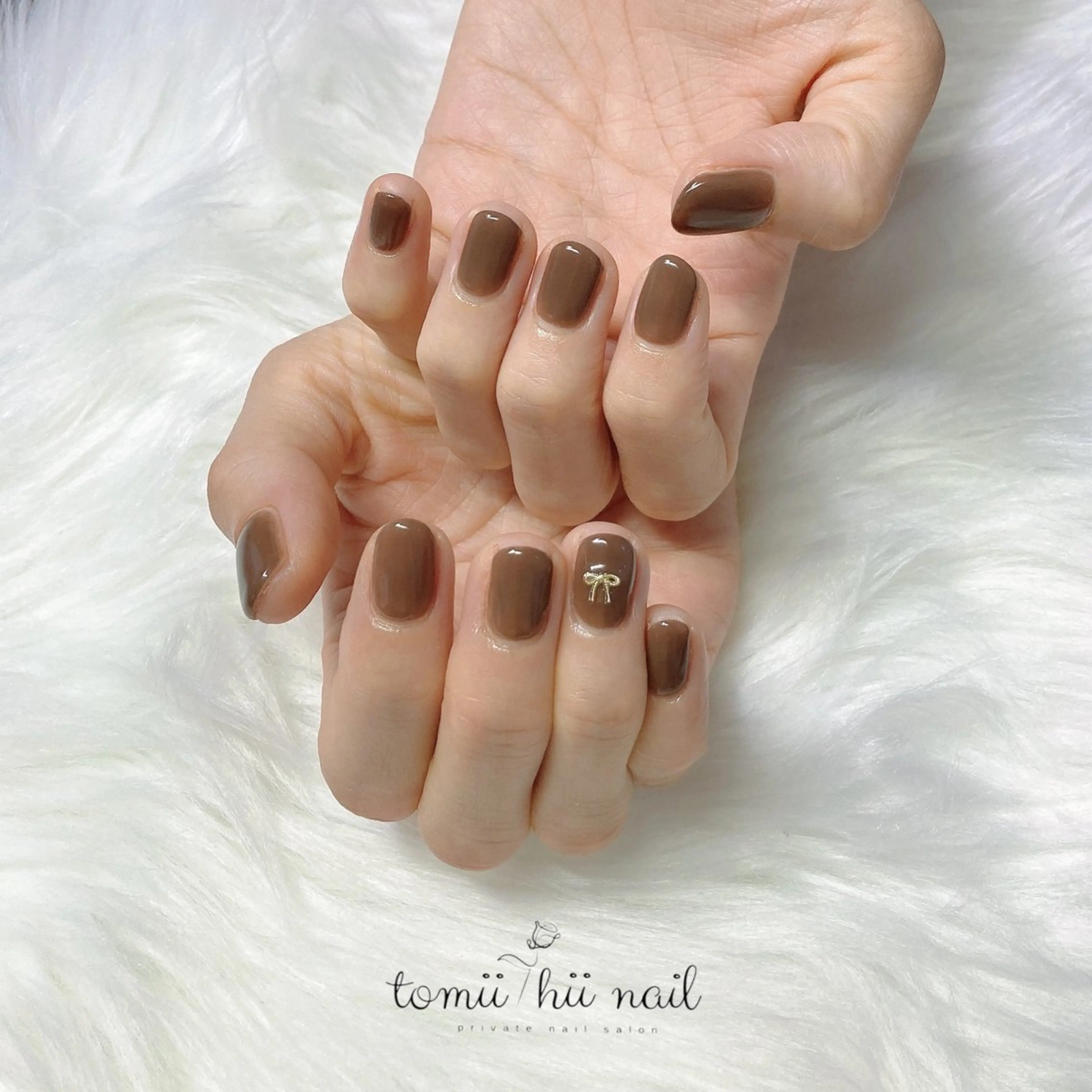 ネイル ワンカラーネイル シンプルネイル ハンドネイル tomii-hii -nailのネイルデザイン