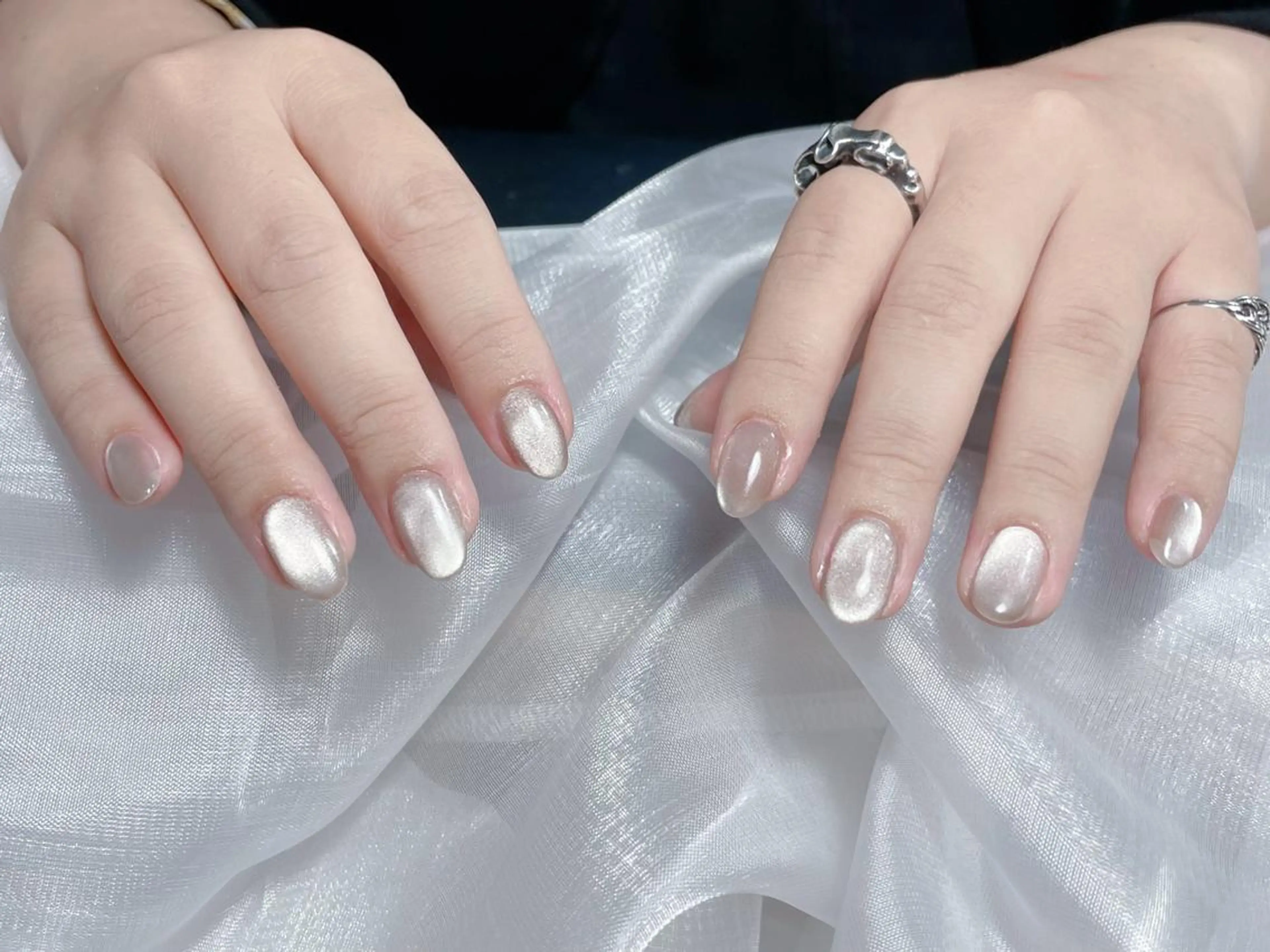 ネイル ハンドネイル ハンドケア シュウ シンカのネイルデザイン