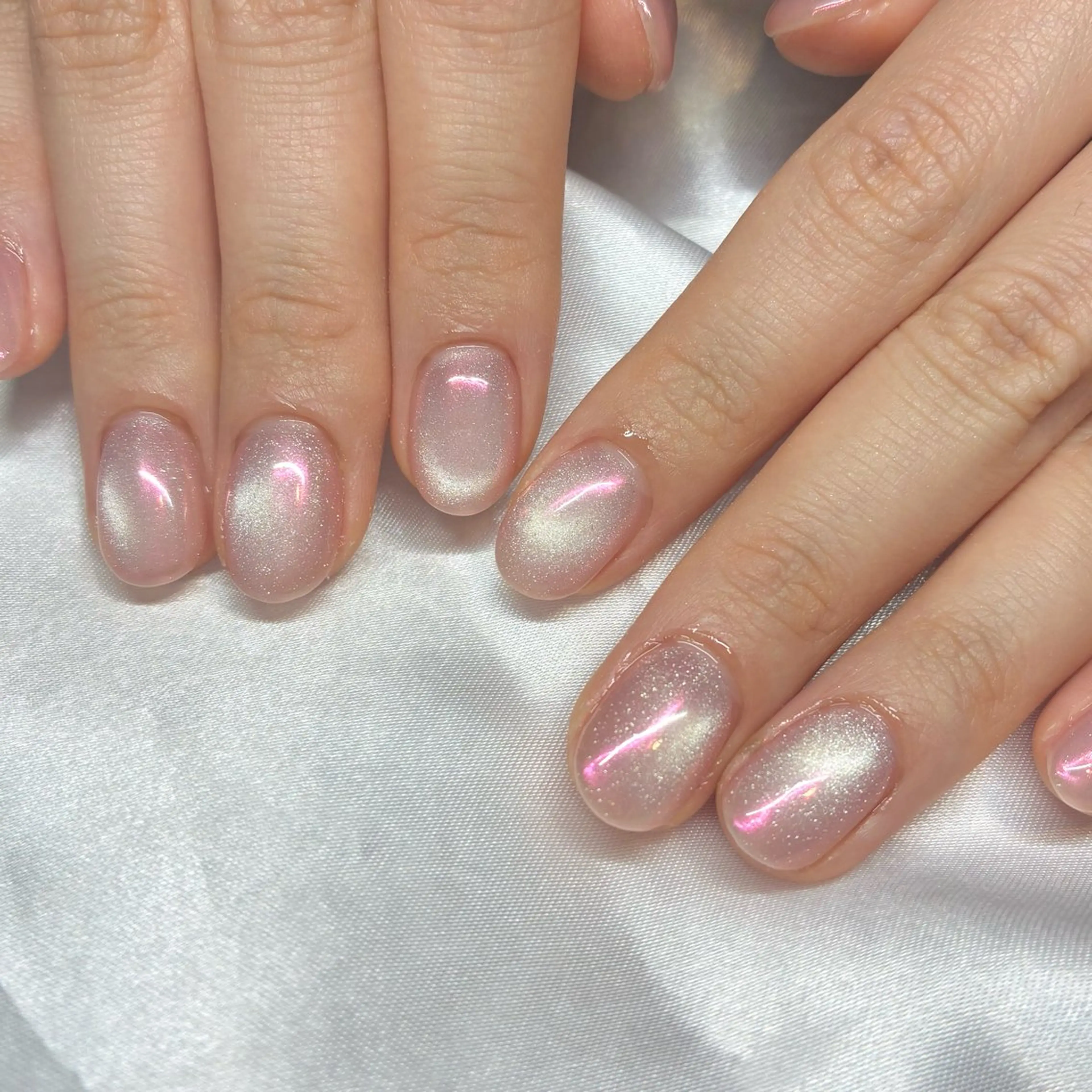 ネイル オーロラネイル ジェルネイル マグネットネイル ハンドネイル Nail ヌシん家 AKANEのネイルデザイン