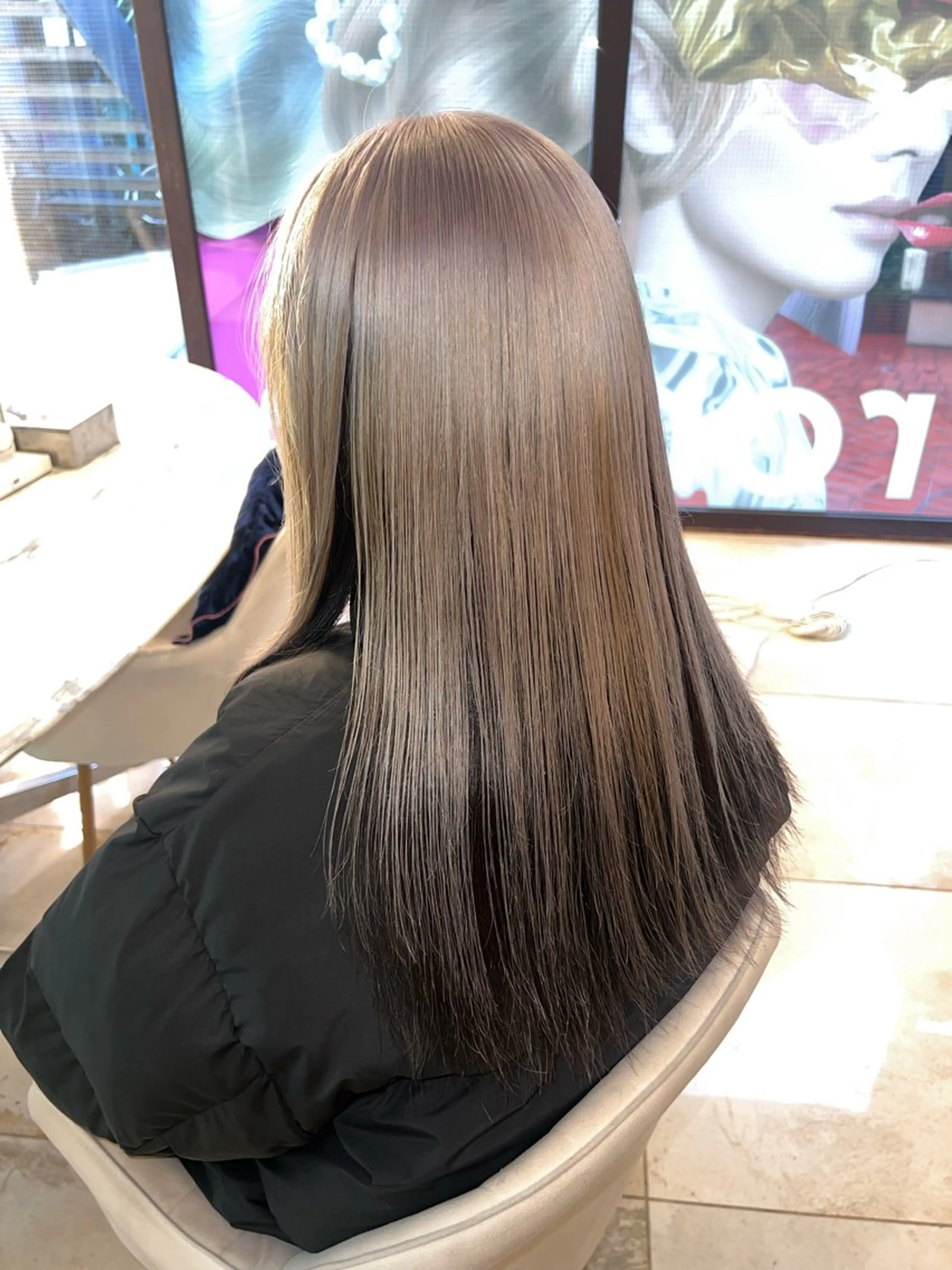 ロング ヘアカラー AIRA/ブリーチ ‪/透明感カラーのヘアスタイル