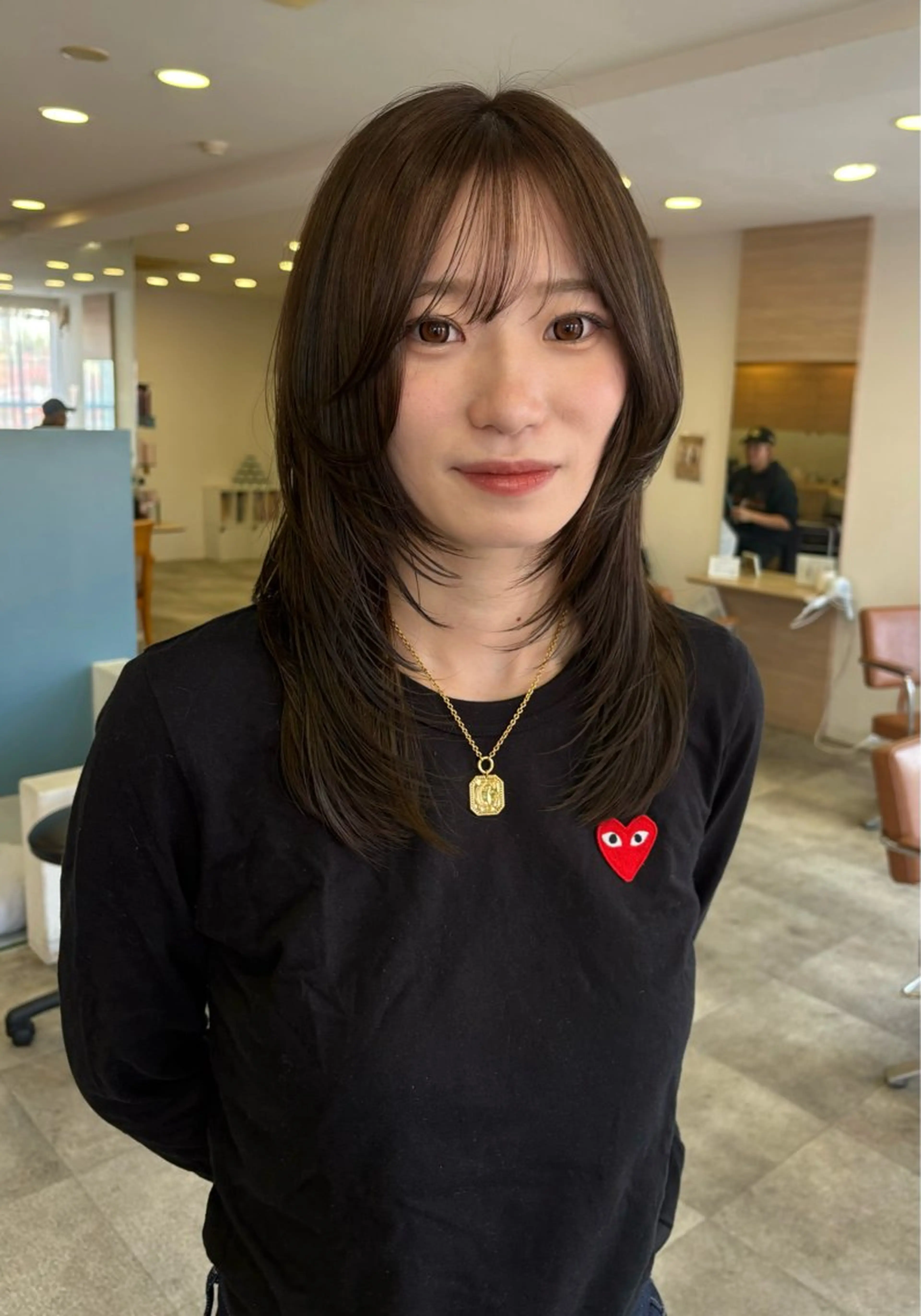 ミディアム ハッシュカット ヘアカラー チナツ/透明感カラー /酸性縮毛のヘアスタイル