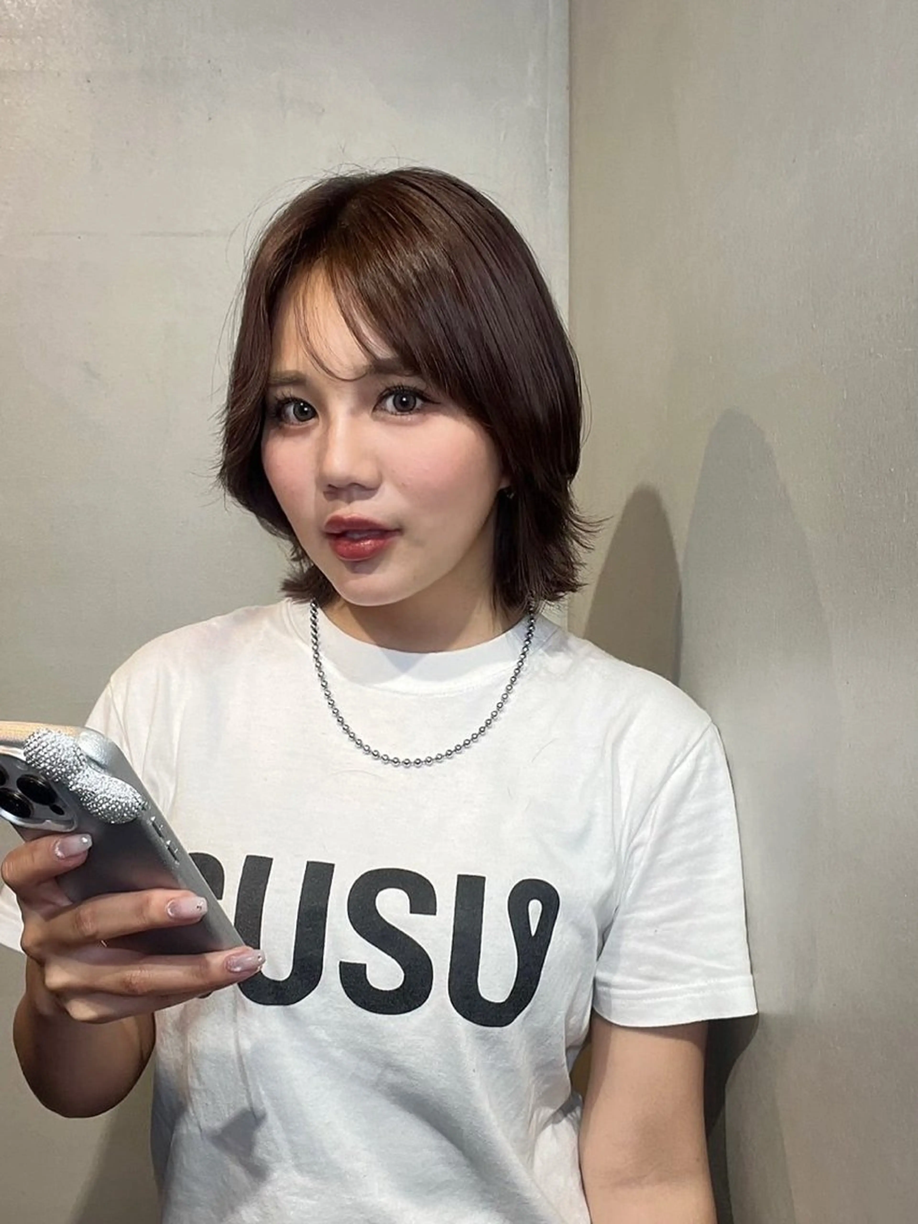 カラー kana /アシスタント/四条のヘアスタイル