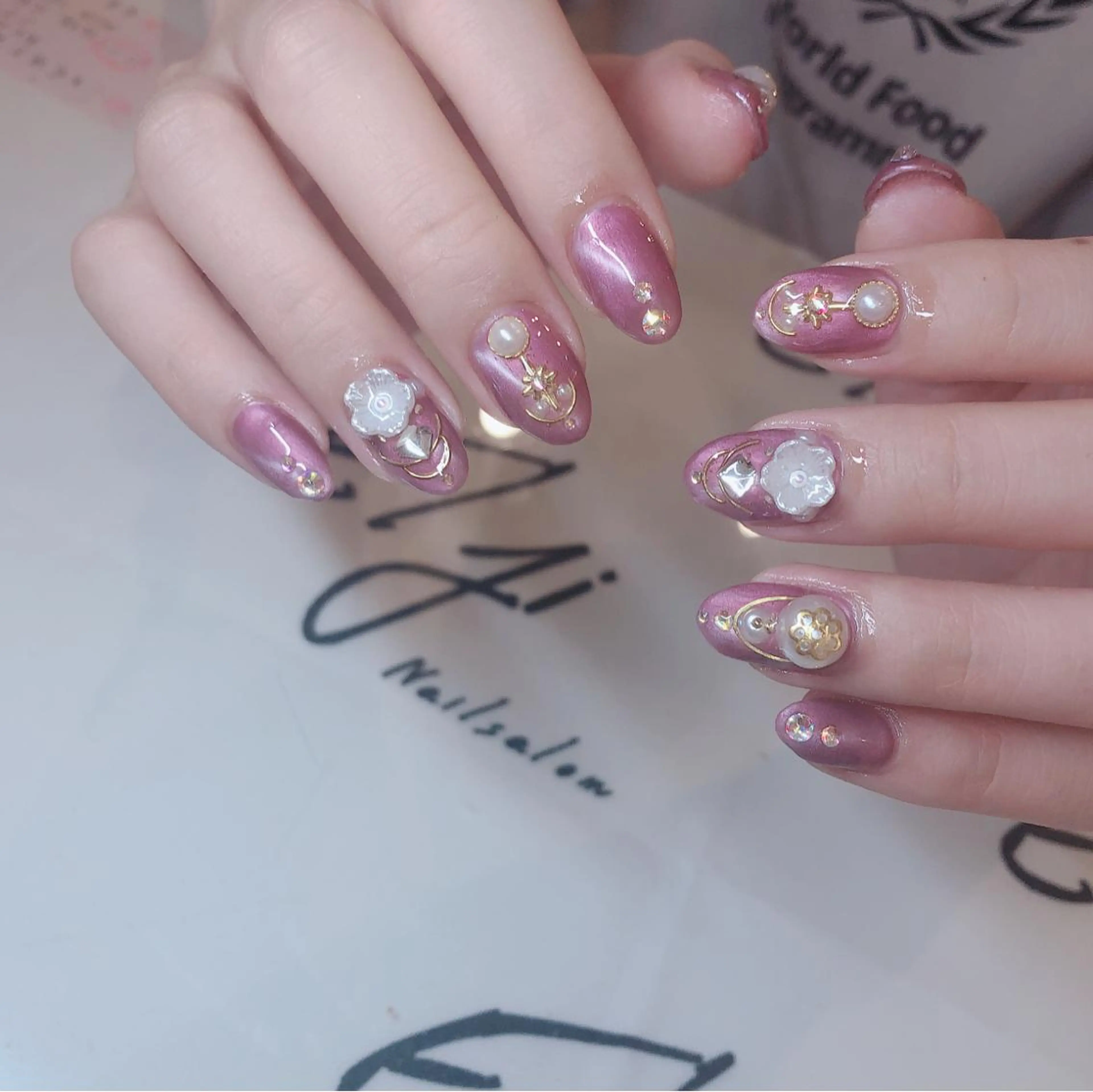 ネイル 🖤スカルプ R🖤のネイルデザイン