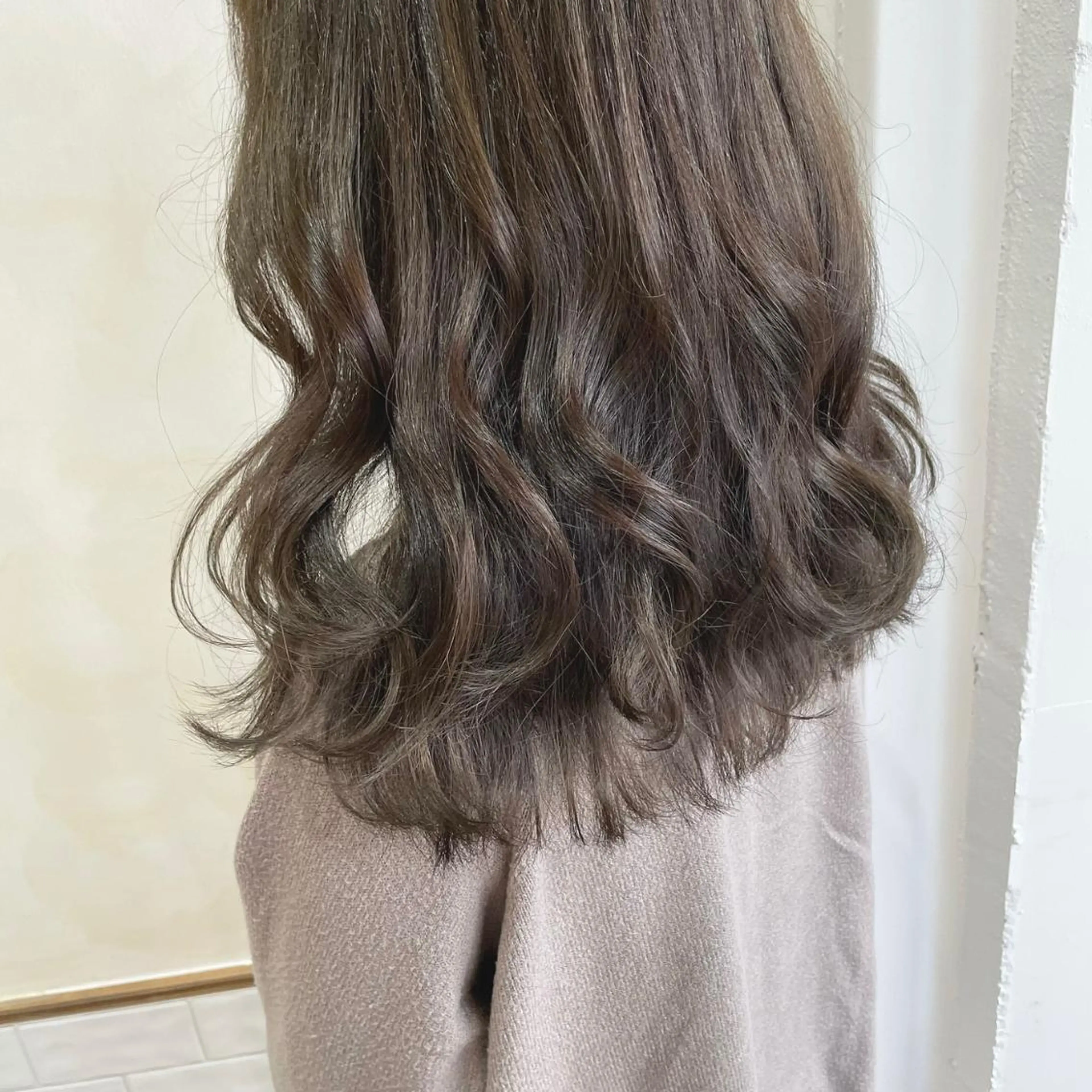 ロング ROMEO 京橋のヘアスタイル