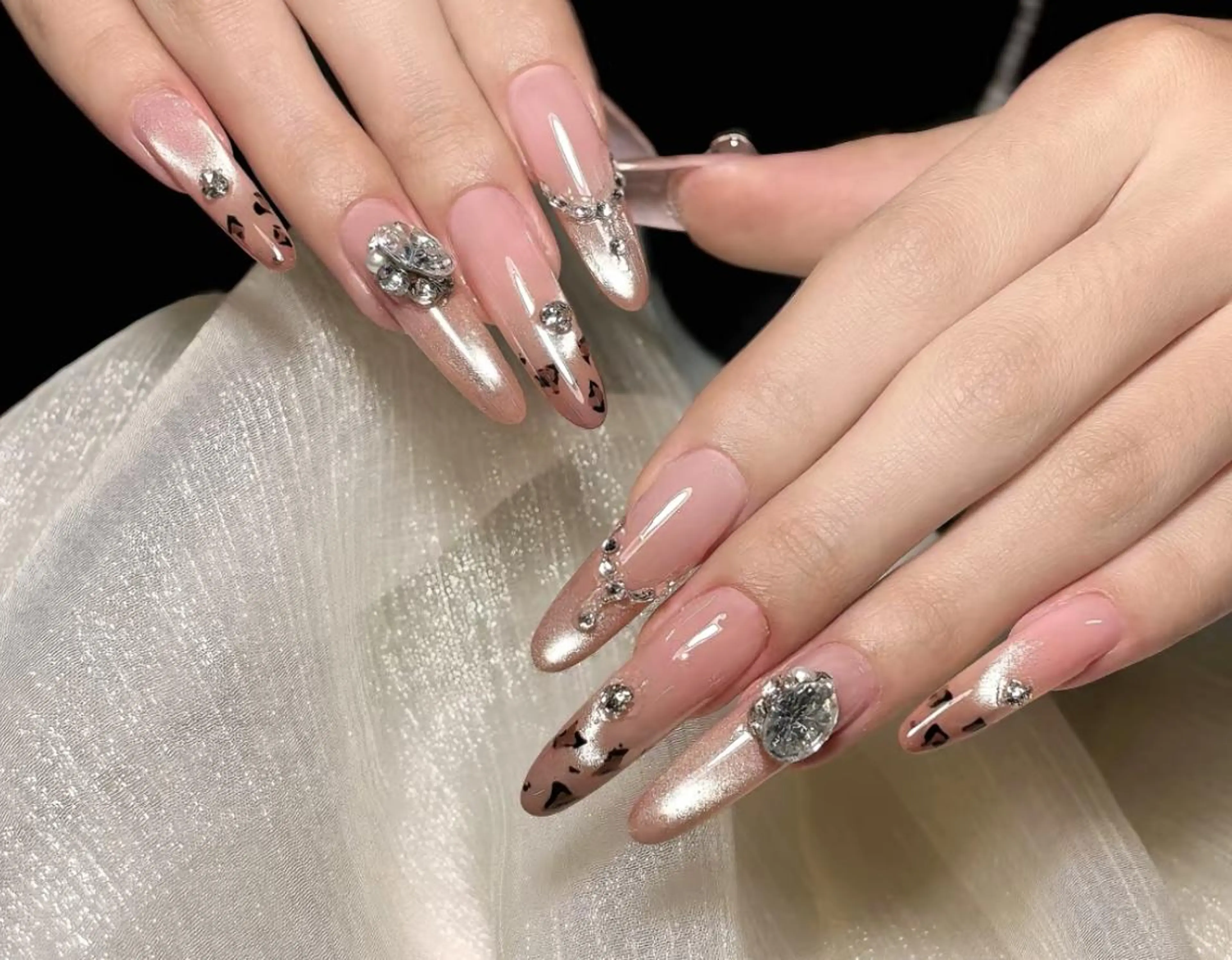 ネイル ハンドネイル Pure&Rich Nailのネイルデザイン