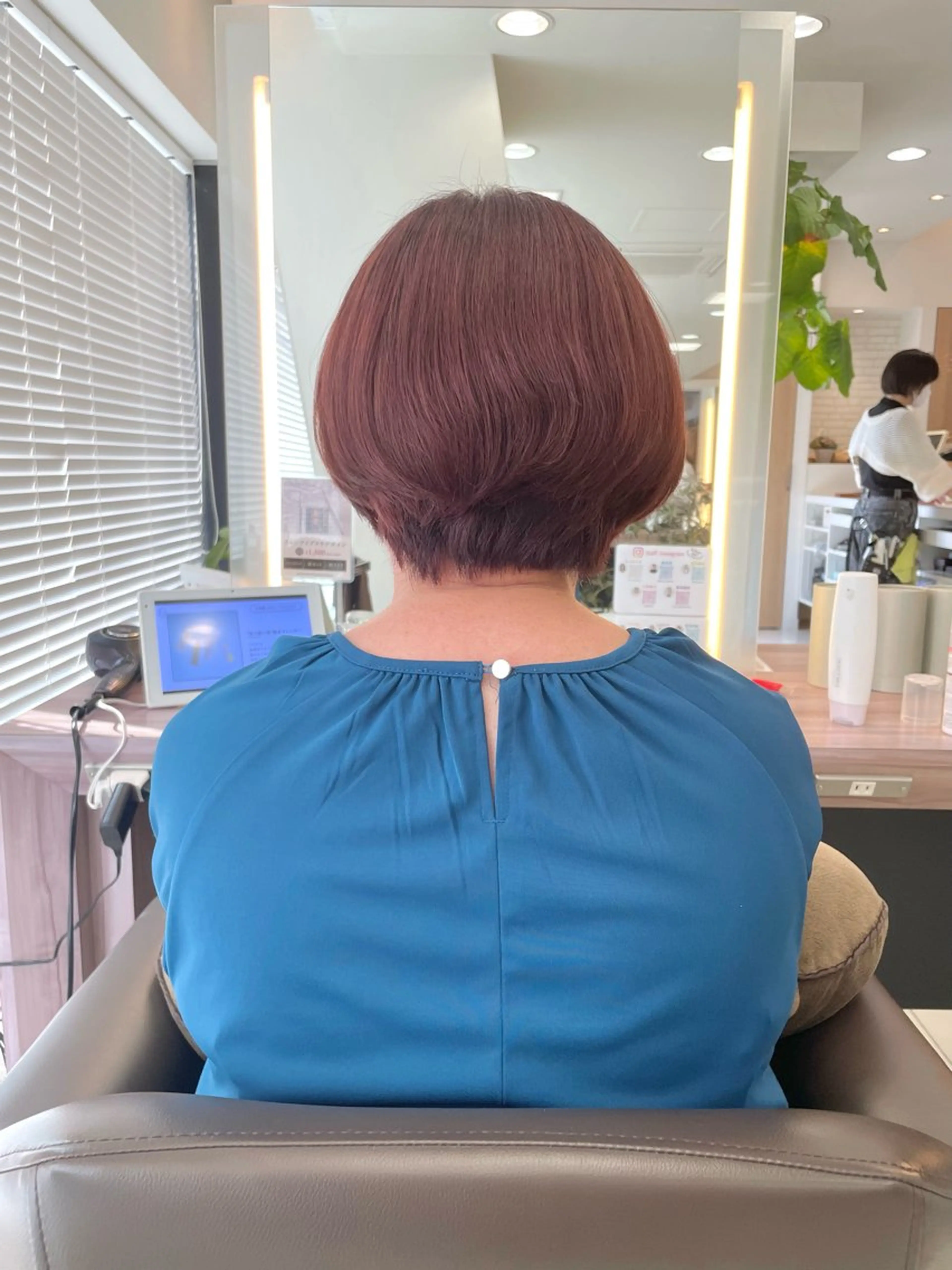 ショート カラー 艶カラー/ 鎌倉　アズサのヘアスタイル