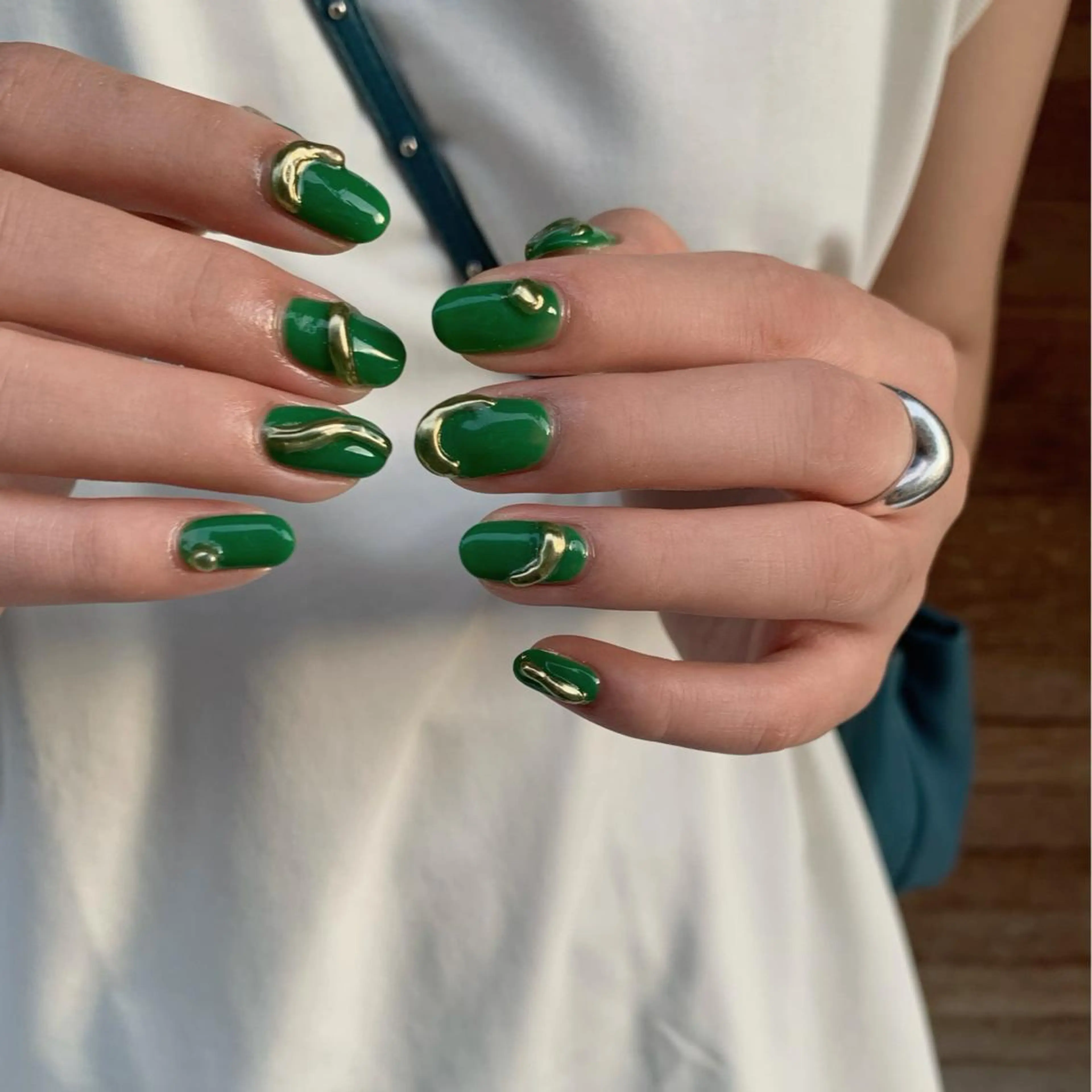 ネイル ハンドネイル 鈴木 まゆのネイルデザイン