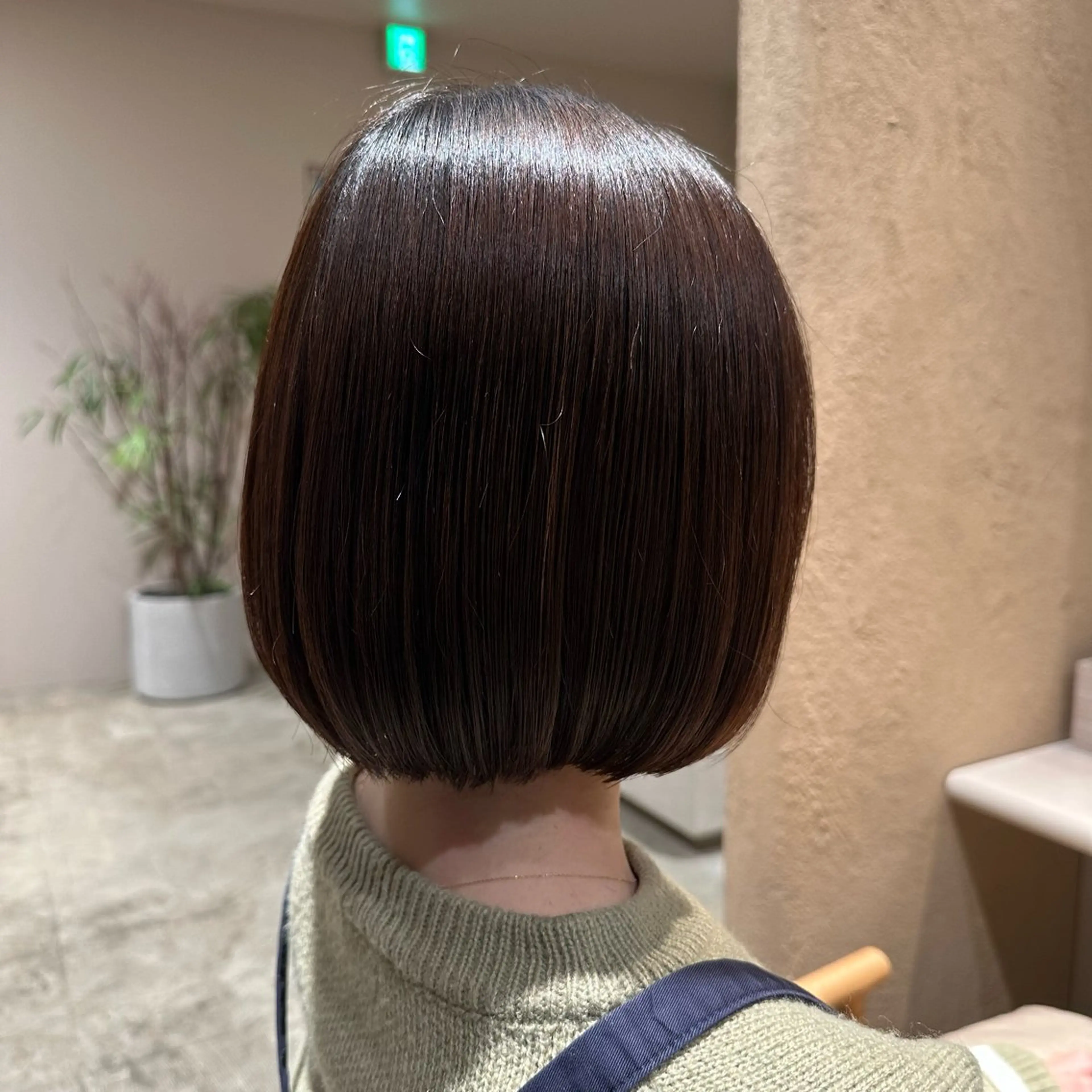 ショート ヘアアレンジ ボブ 飯島 美海のヘアスタイル