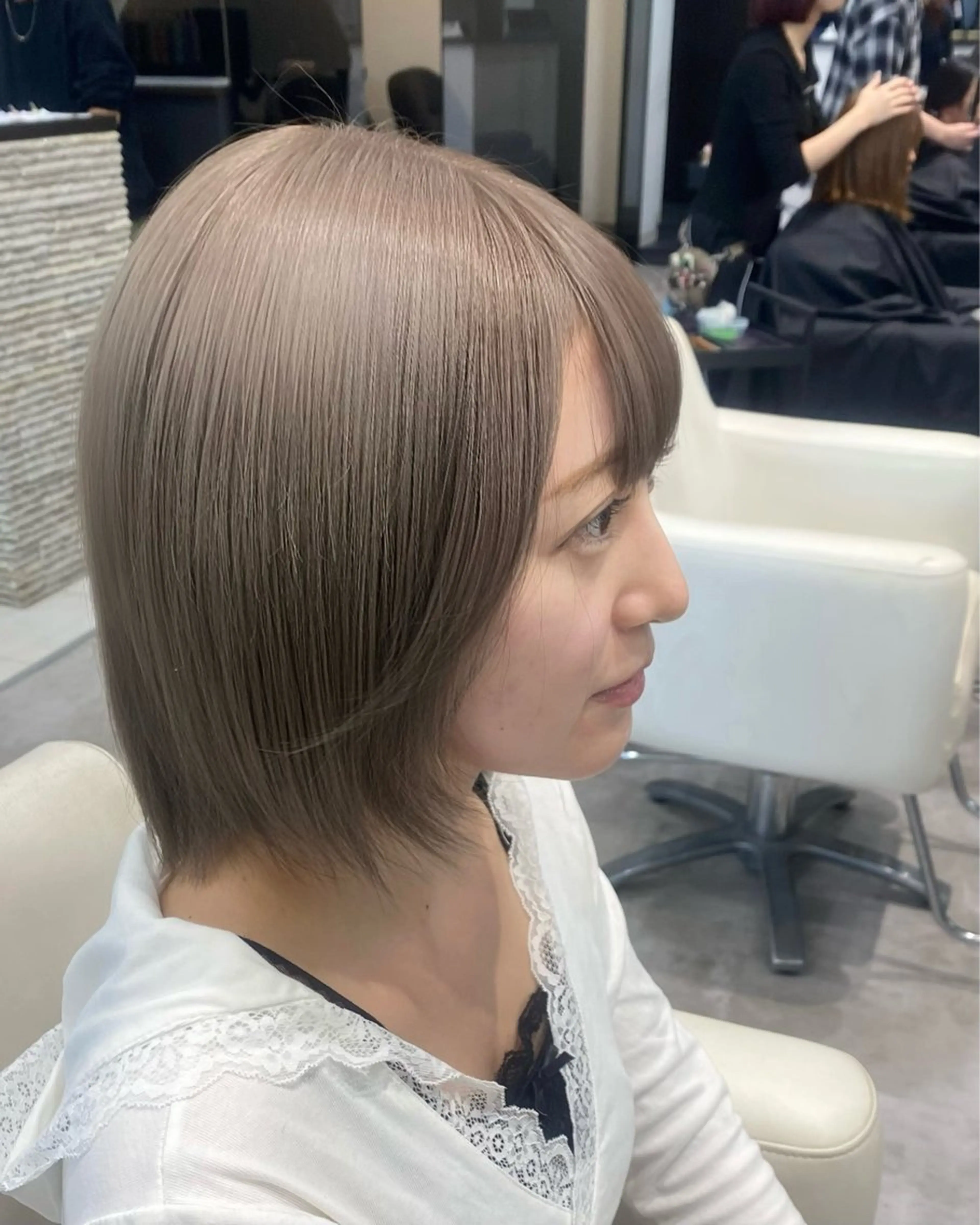 カラー ヘアカラー トリートメント ハイトーン/髪質改善 🩶SUZUKA🩶のヘアスタイル