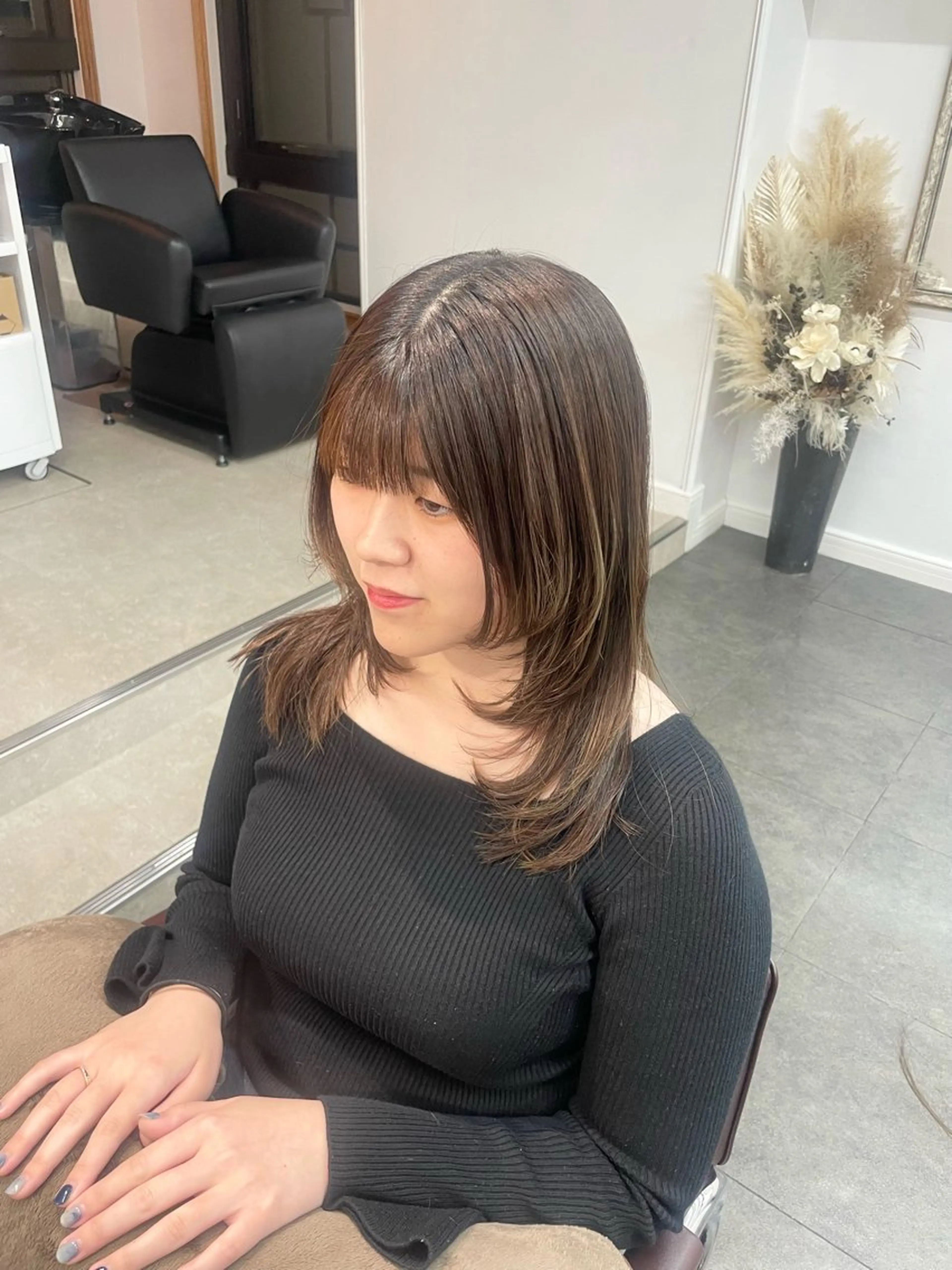 ロング カラー 野町 好花のヘアスタイル