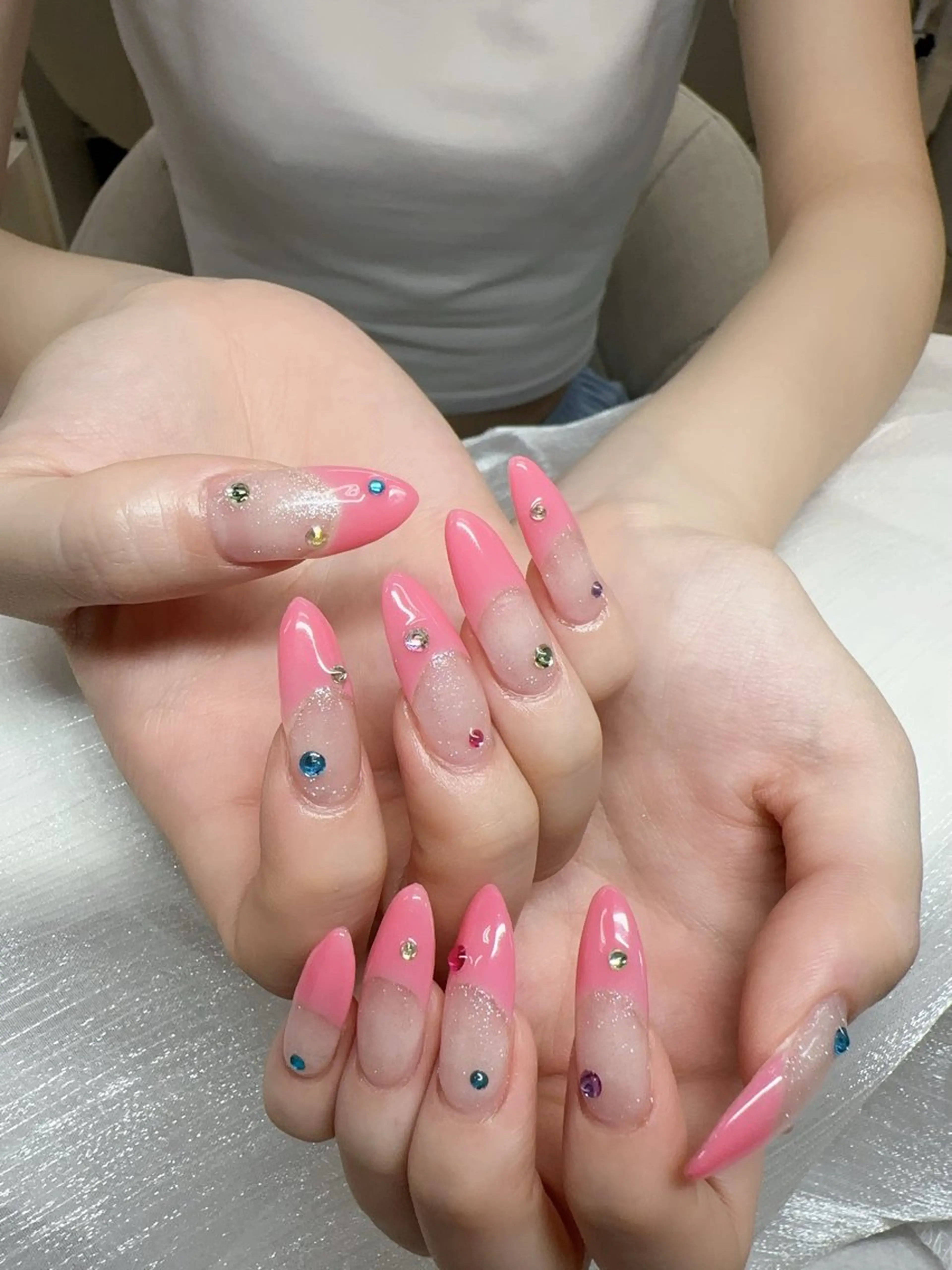 ネイル ハンドネイル AmorBeauty 長さだしのネイルデザイン