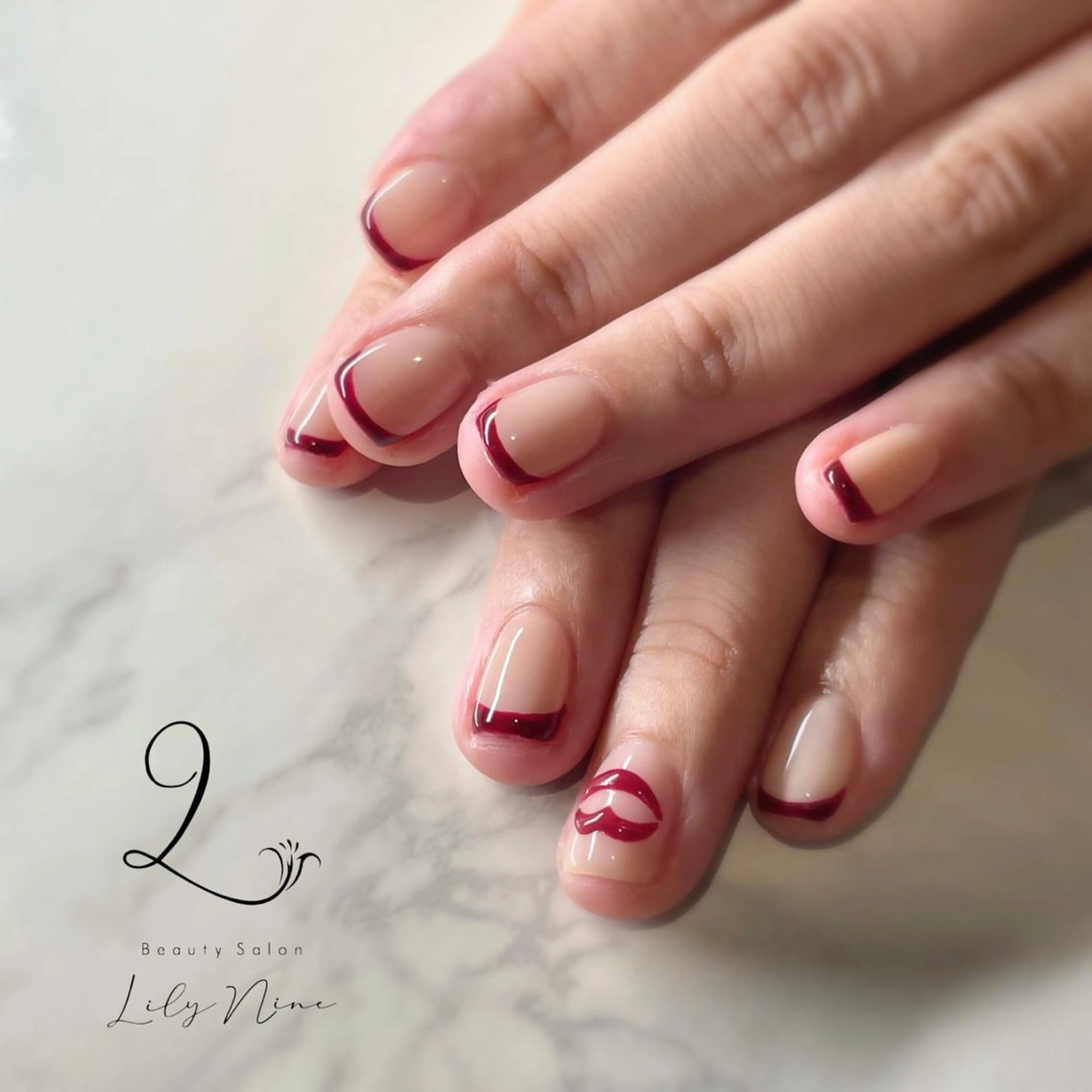 ネイル フレンチネイル REVIA :ayaのネイルデザイン