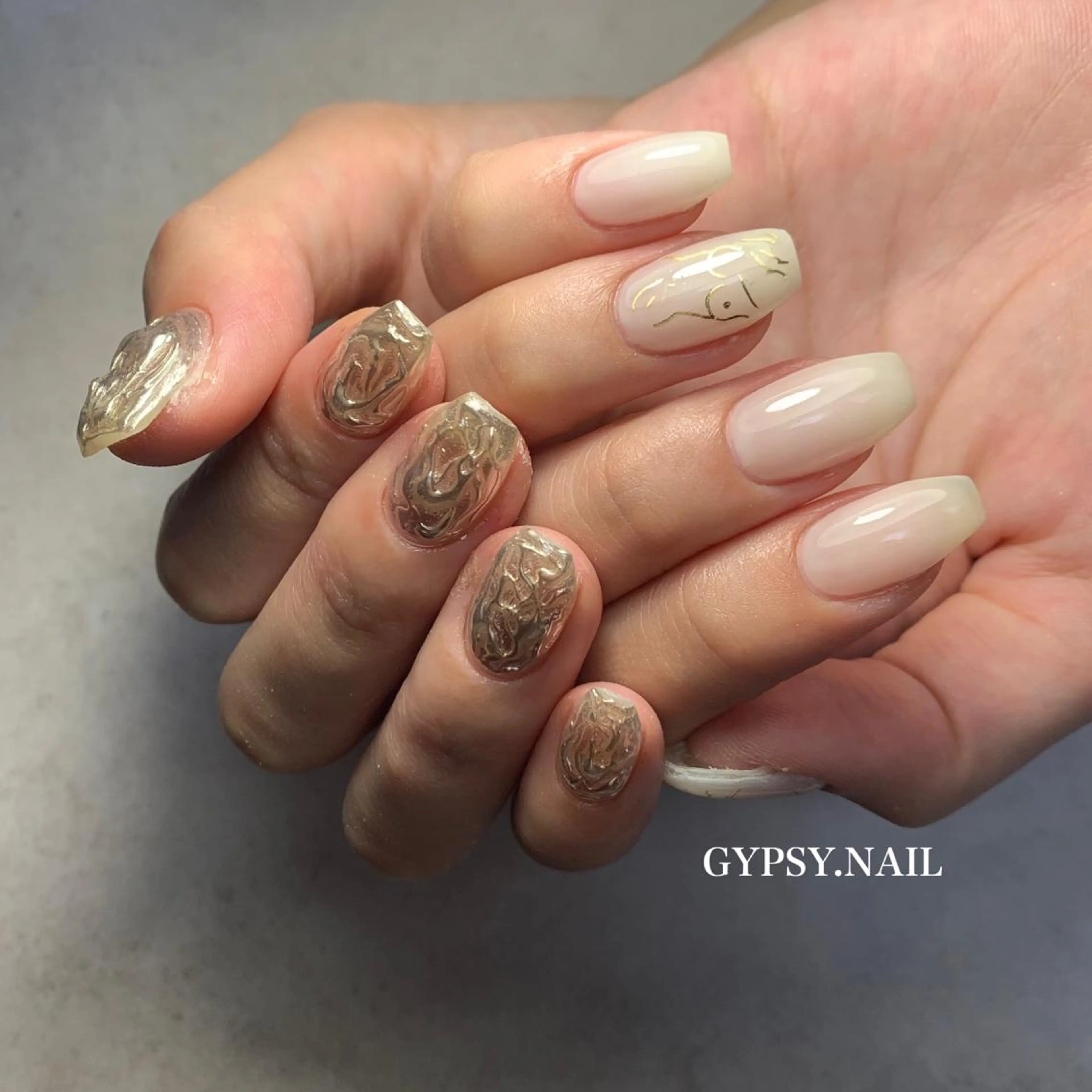 ネイル GYPSY.NAIL所属・GYPSY.NAIL akariのネイルデザイン