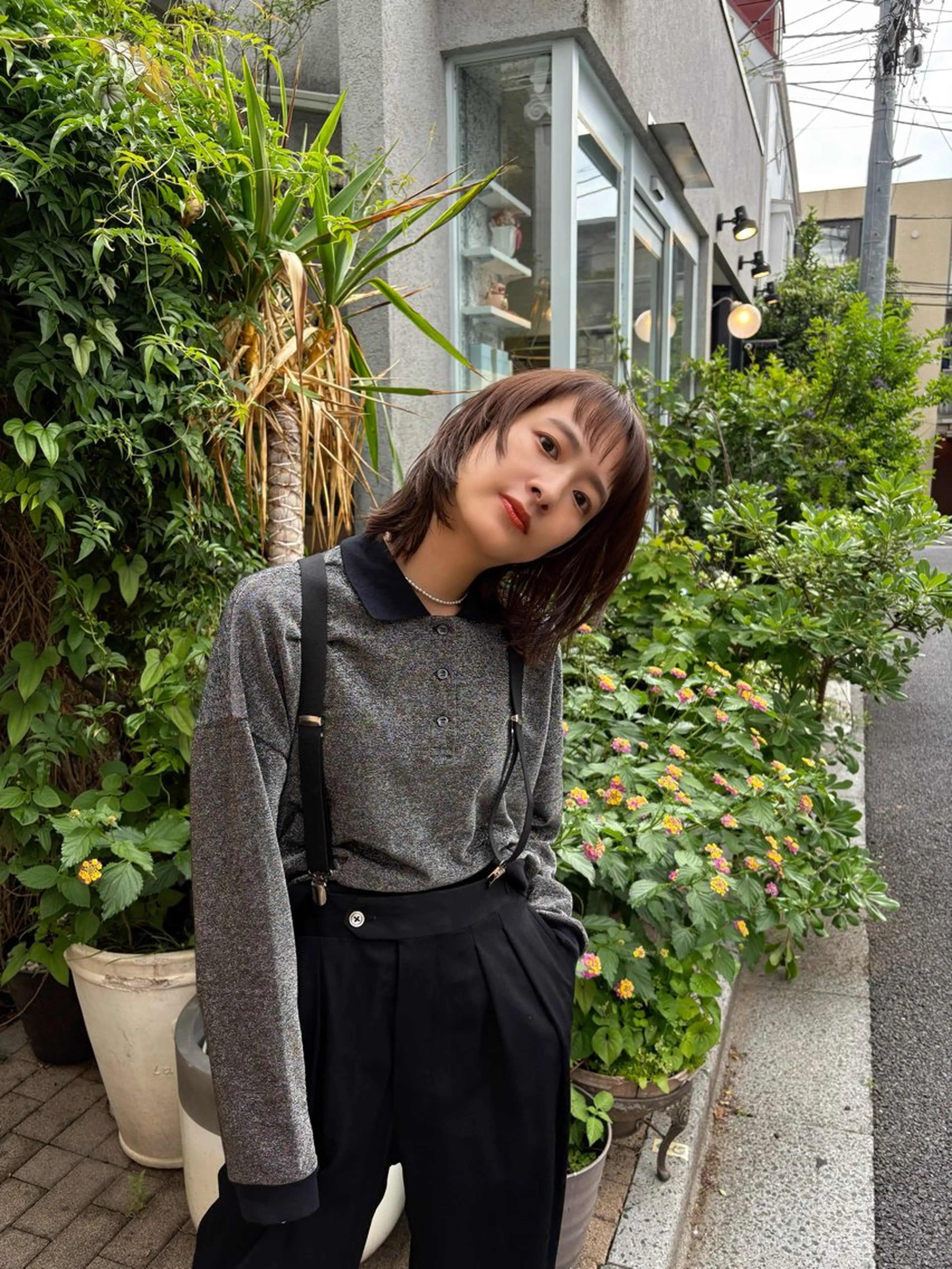 ミディアム カラー ボブレイヤー ボブ レイヤーカット カット ヘアカラー トリートメント 似合わせカット レイヤーボブウルフのヘアスタイル