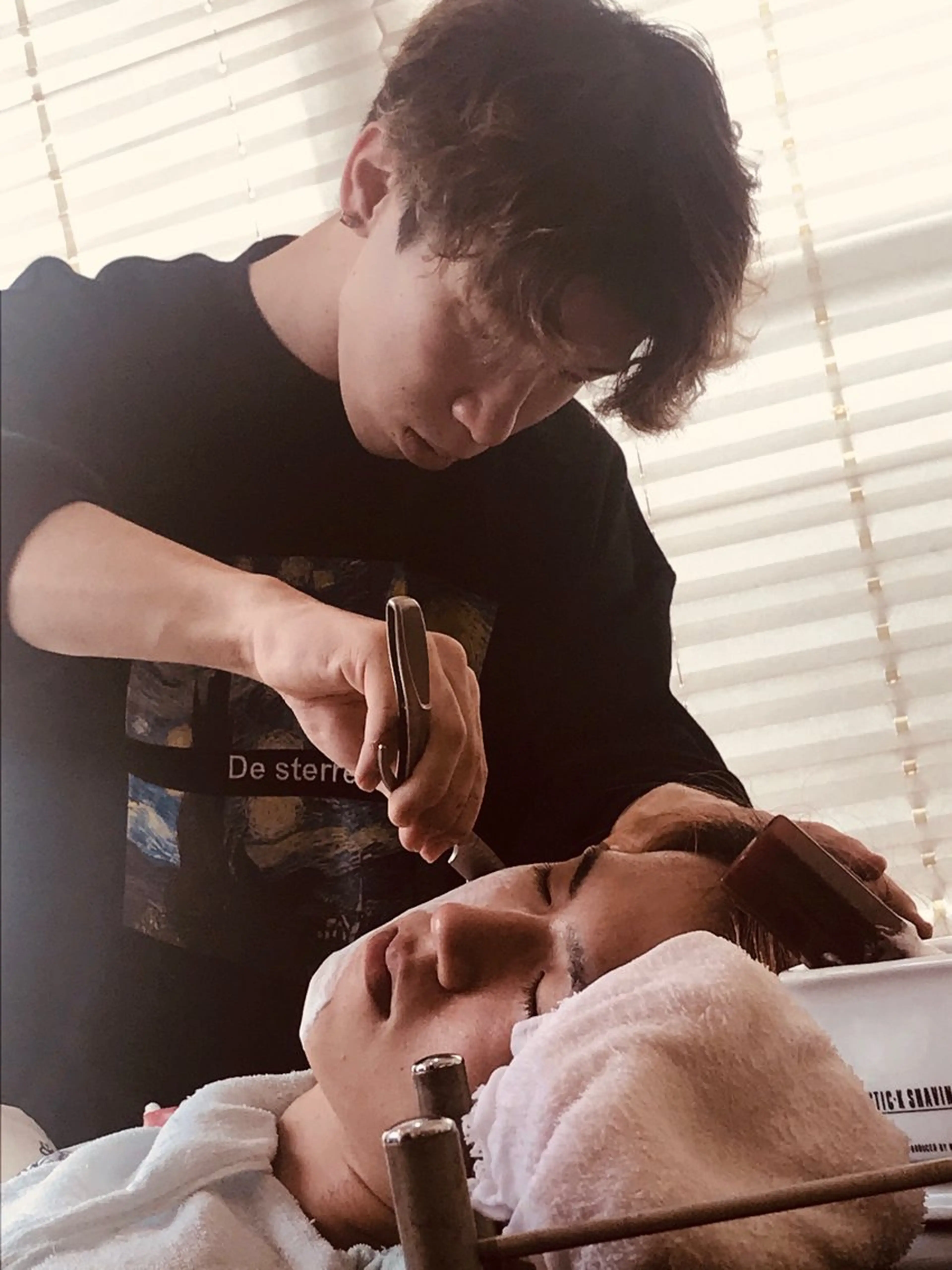 Agu hair chic所属・鏡 悠也のヘアスタイル