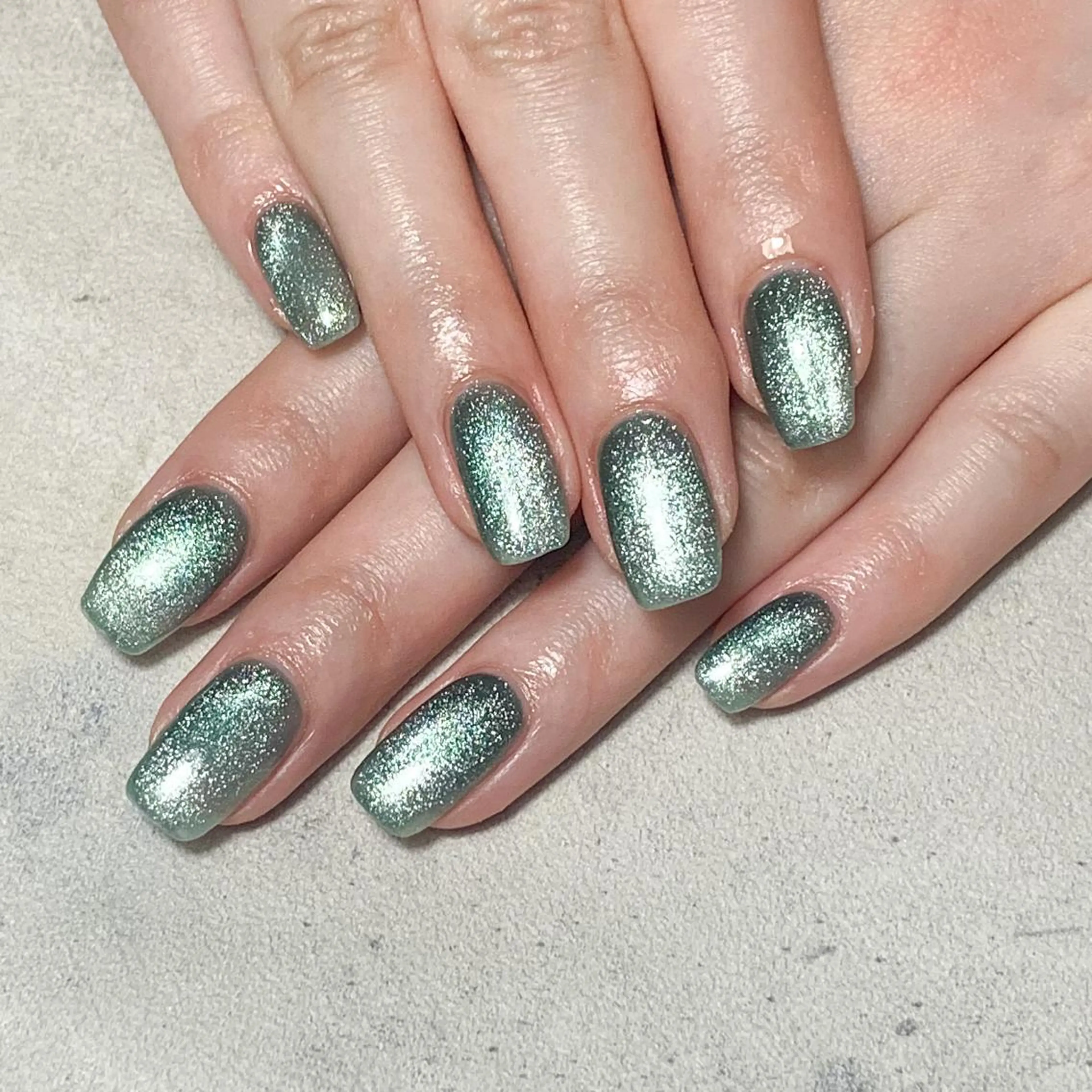 ネイル atelier　FIORITURA所属・FIORITURA aiのネイルデザイン