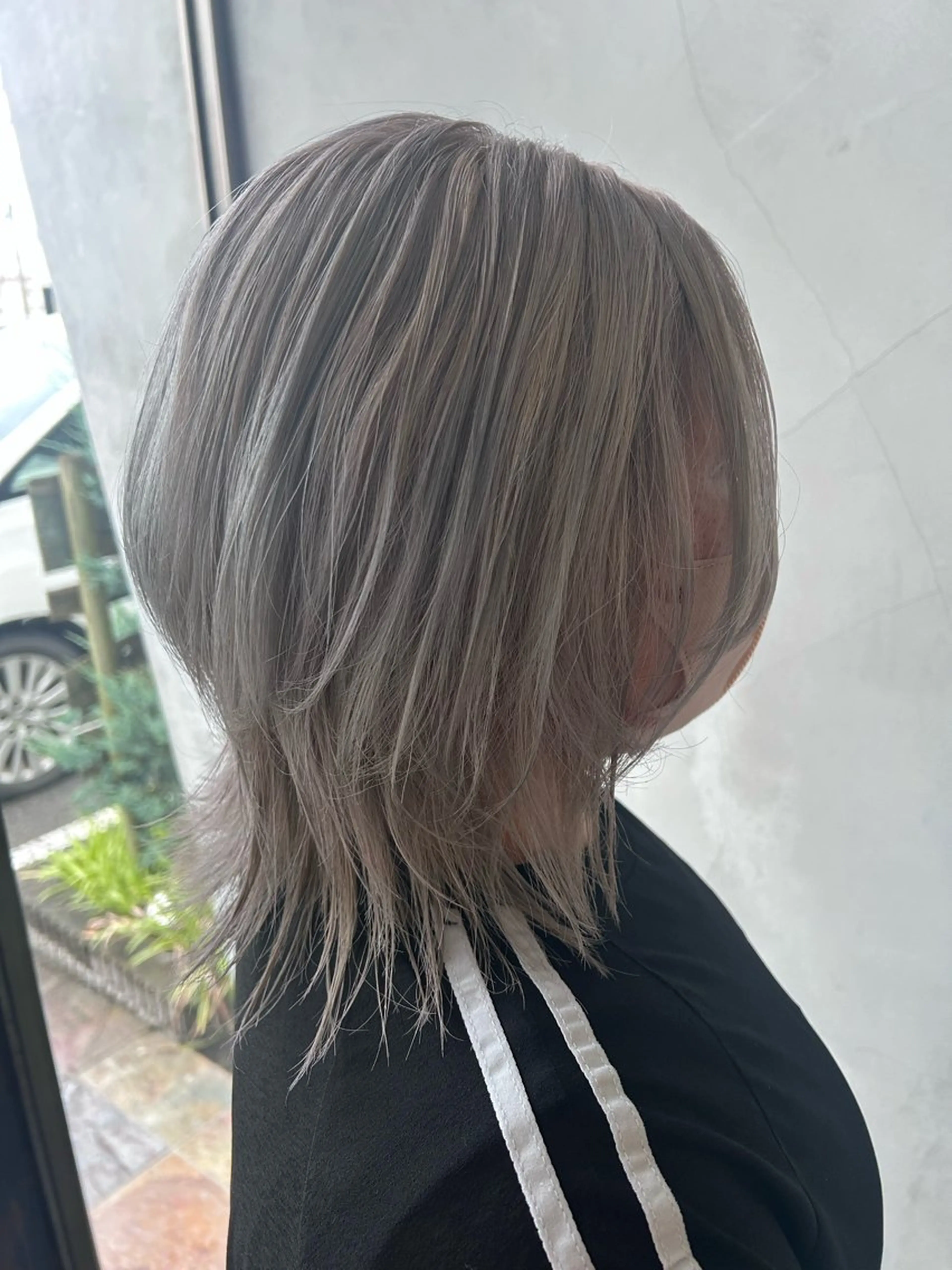 セミロング 斎藤 真生のヘアスタイル