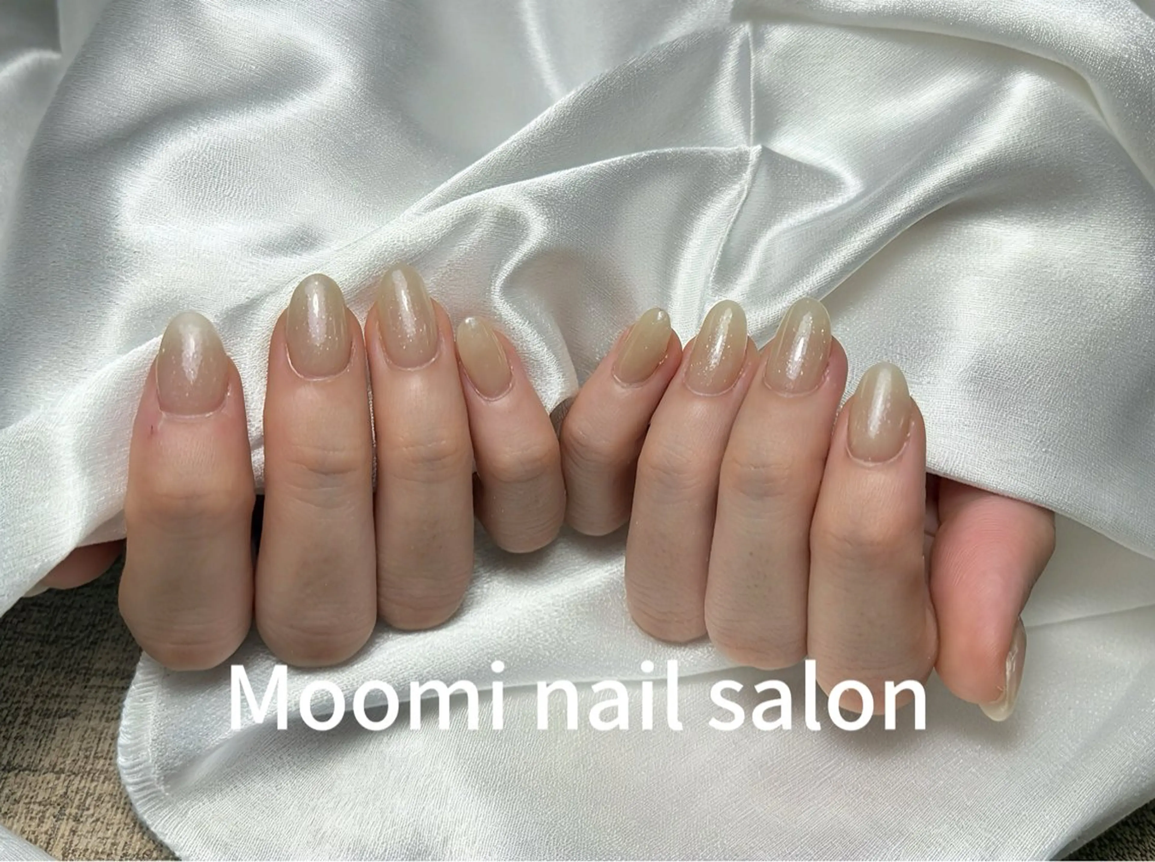 ロング ハンドネイル Moomi あずりのネイルデザイン