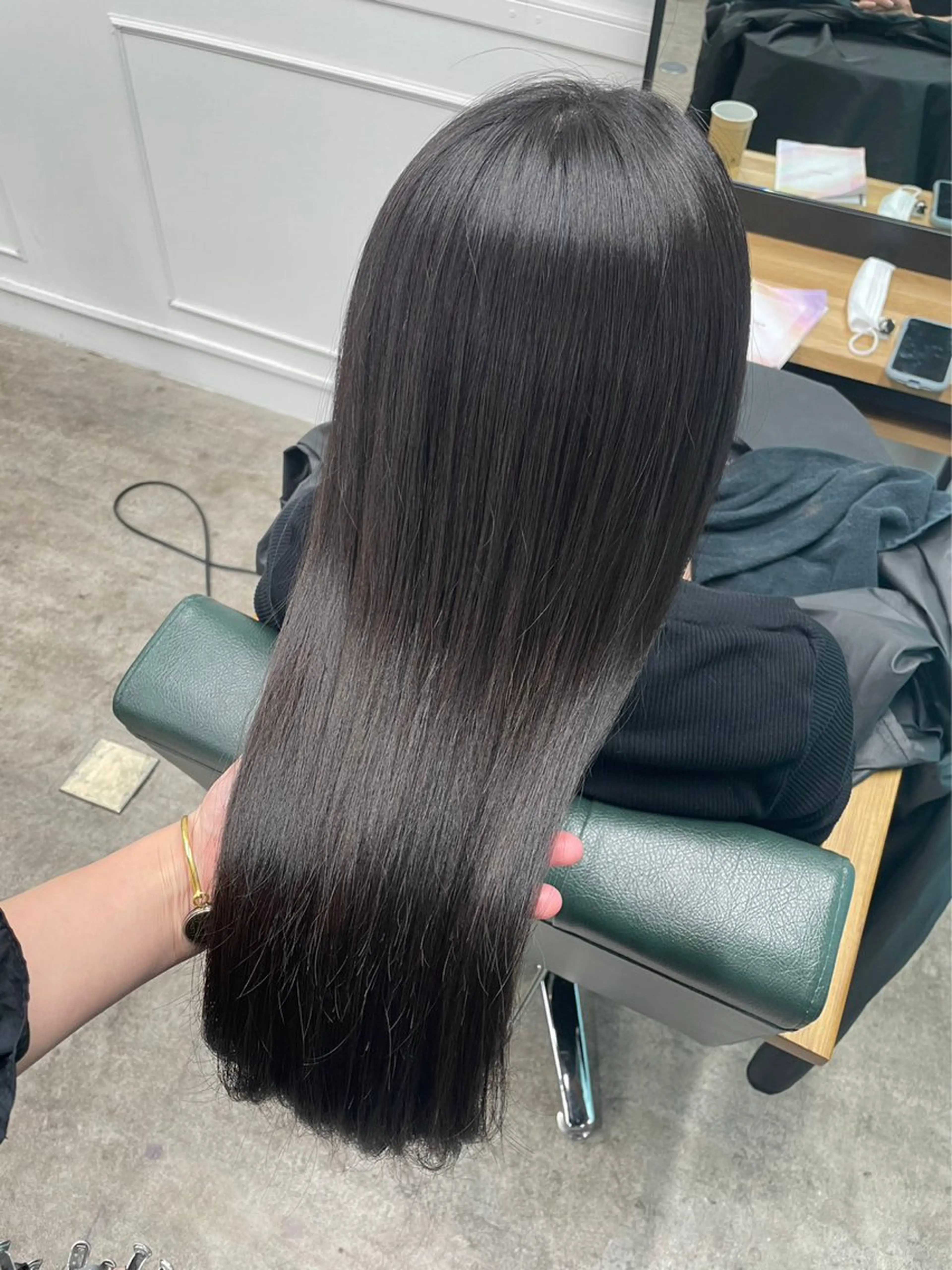 セミロング カラー LUPOTE所属・✨髪質改善美髪×🩵 艶透明感カラータイガのヘアスタイル