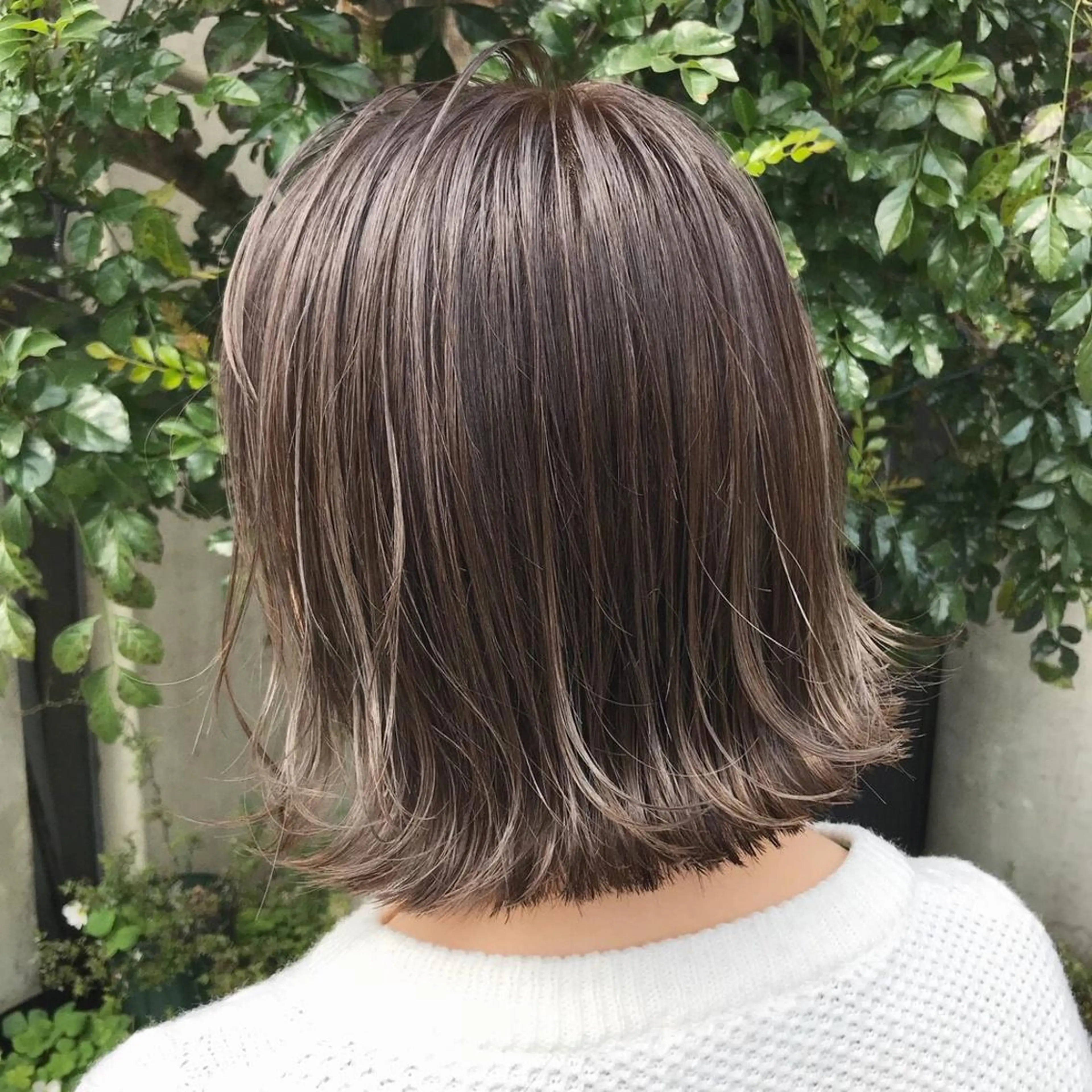 ショート アッシュ 外国人風カラー ハイライト カット ヘアカラー トリートメント Toiro 中目黒のヘアスタイル