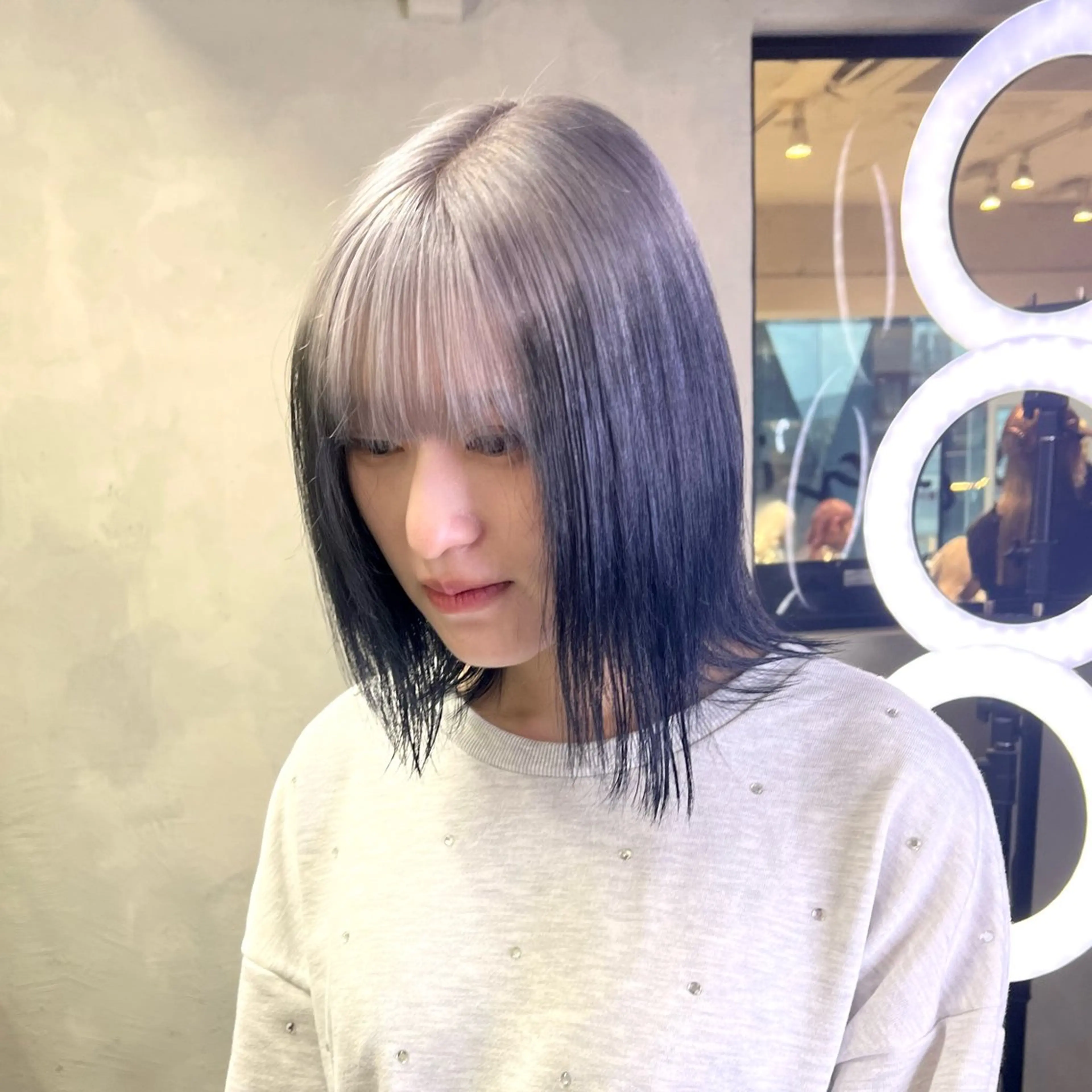 ミディアム カラー ヘアカラー トリートメント 🩵艶ハイトーン ブリーチ🩵ユウゴのヘアスタイル