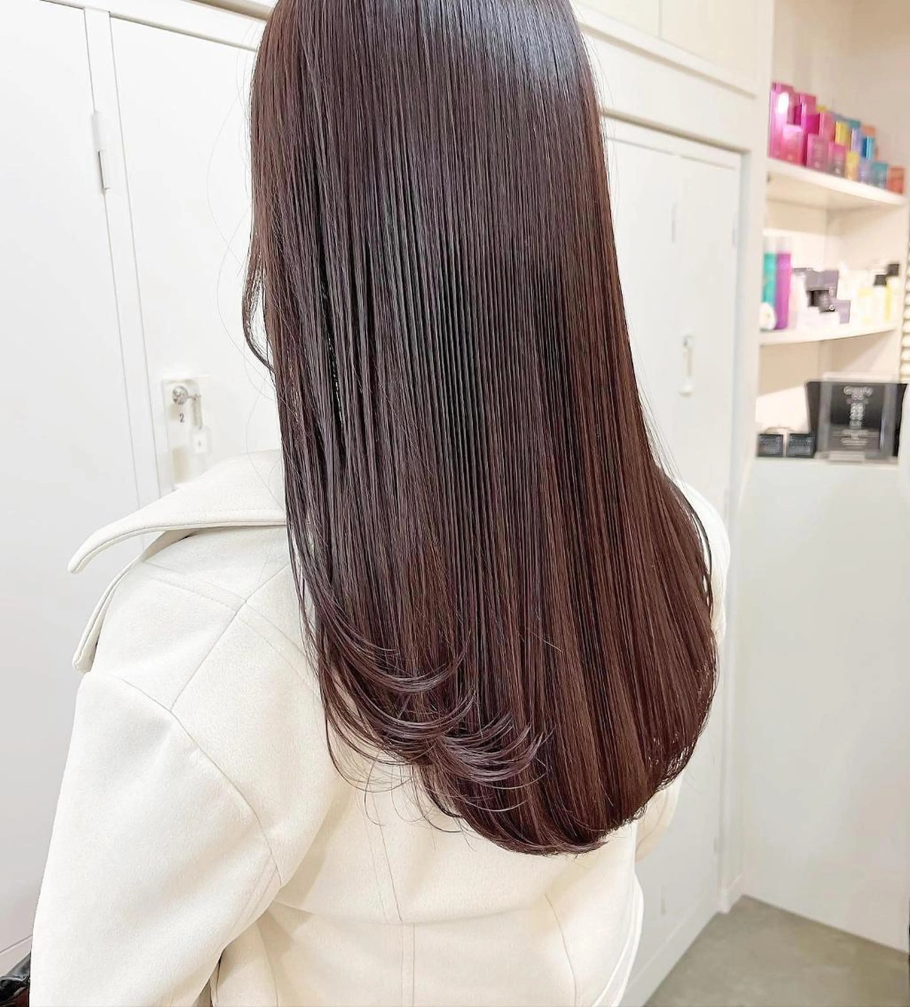 ミディアム カラー ヘアアレンジ ベージュカラー グラデーションカラー グレージュ ハイライトカラー ラベンダーカラー 韓国/髪質改善💘 櫻井かれんのヘアスタイル