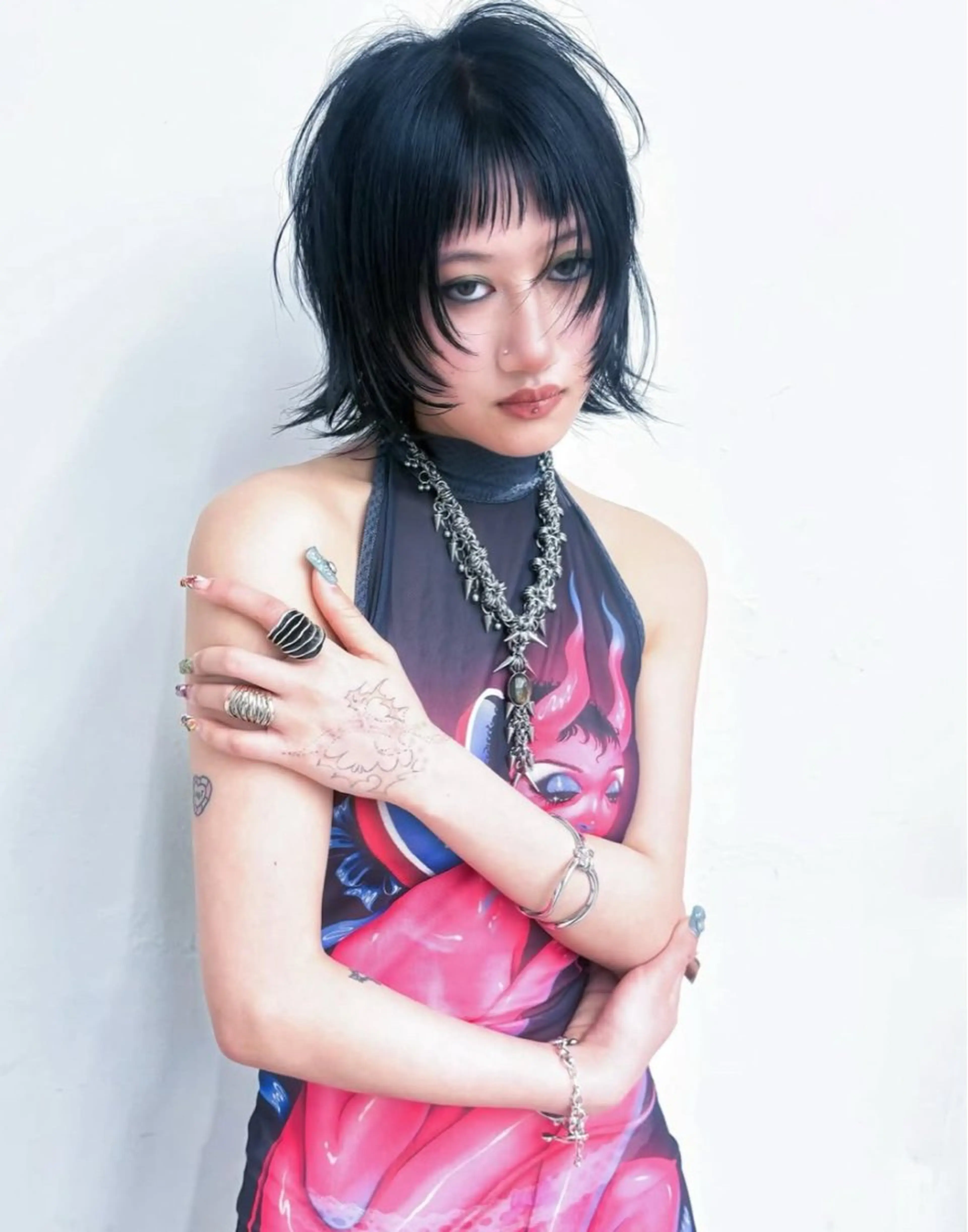 ショート カット デザインカラー⭐︎★ 🐆hyoma🐆のヘアスタイル