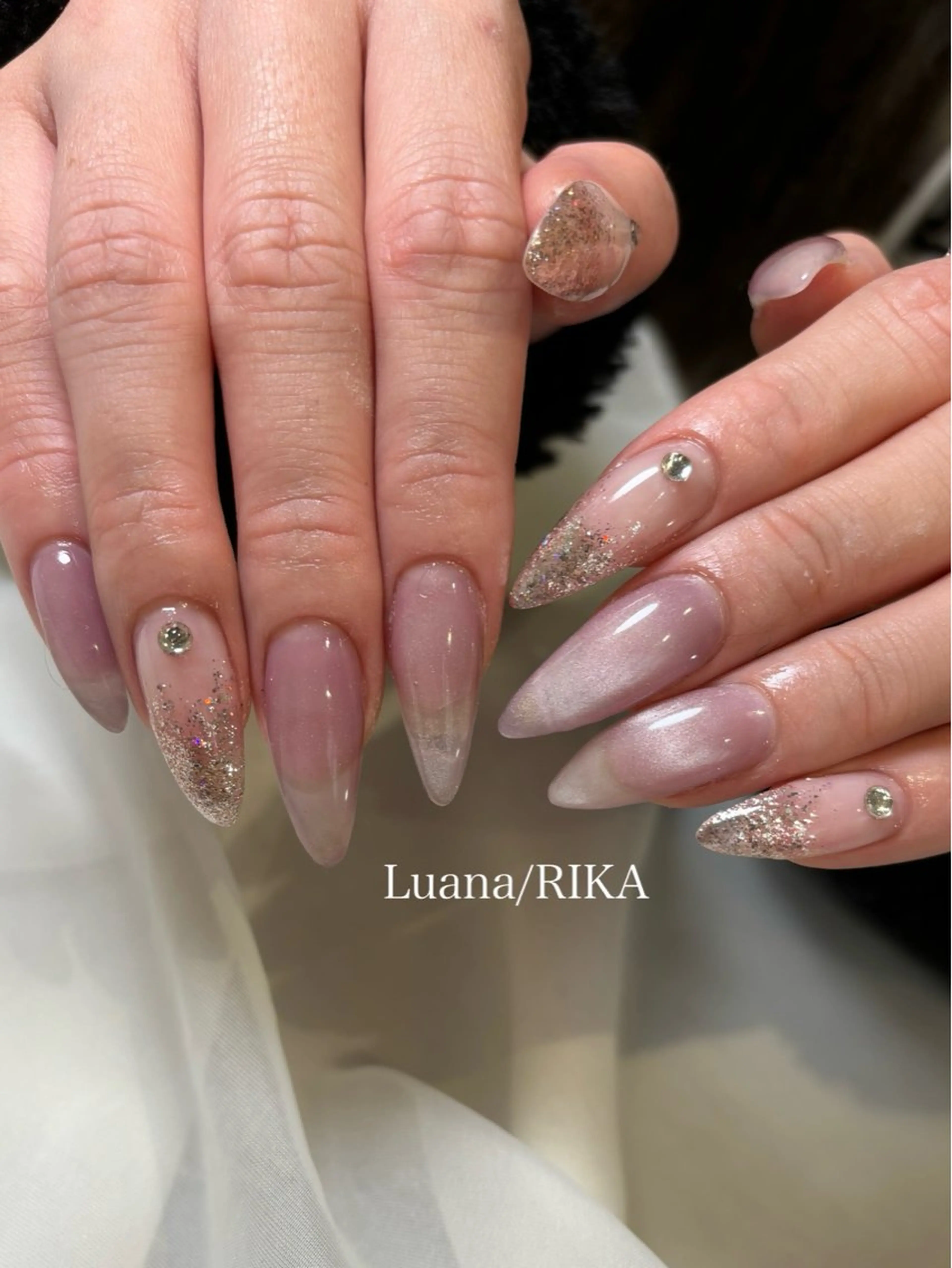ネイル ラメ(グリッター) ハンドネイル Nail Salon Luana Rikaのネイルデザイン