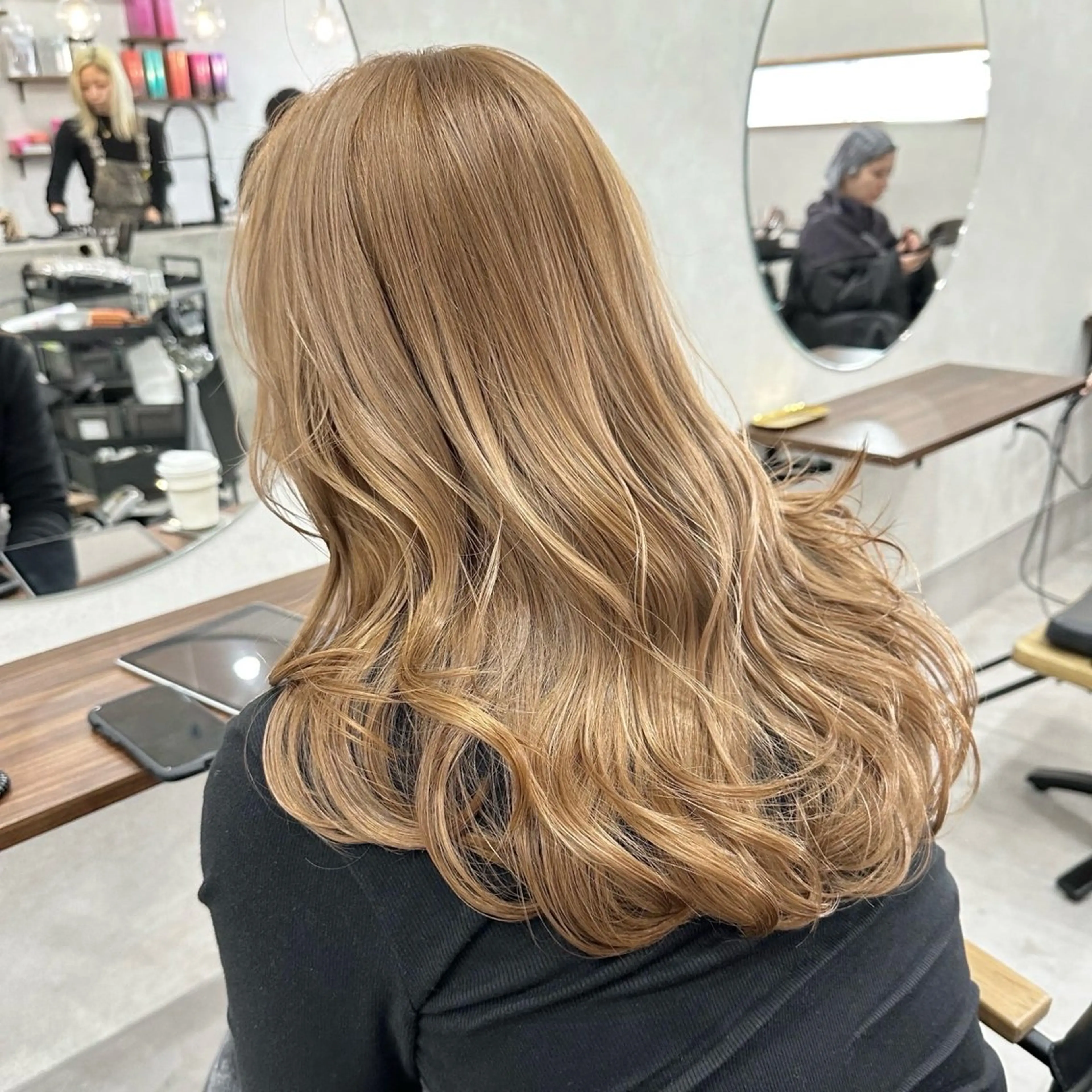 ロング カラー ヘアアレンジ キッズ レイヤーカット カット ヘアカラー stark 北川珠里のヘアスタイル