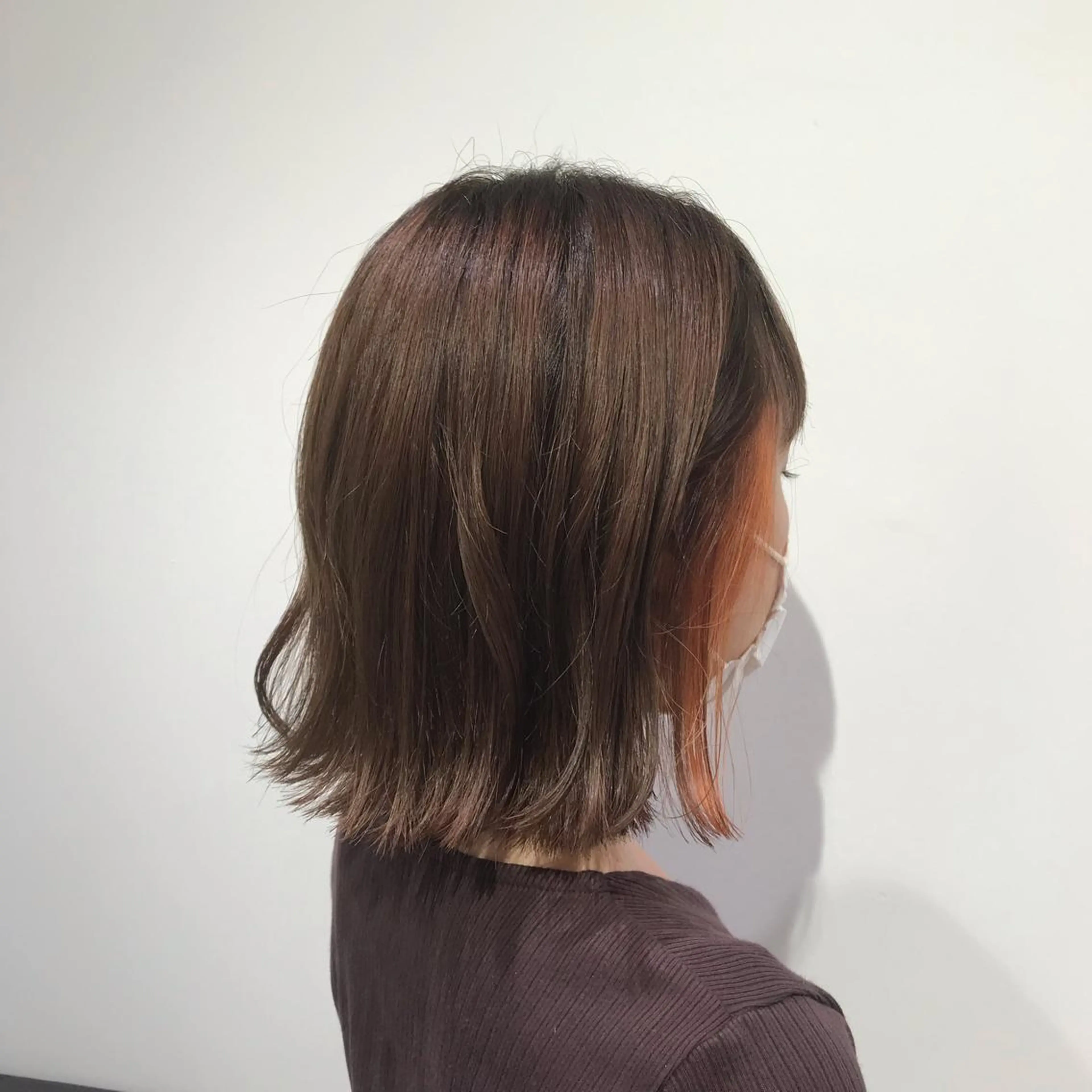 ミディアム カラー ベージュカラー イヤリングカラー オレンジ ヘアカラー トリートメント 暖色カラー🌹 中山由梨のヘアスタイル