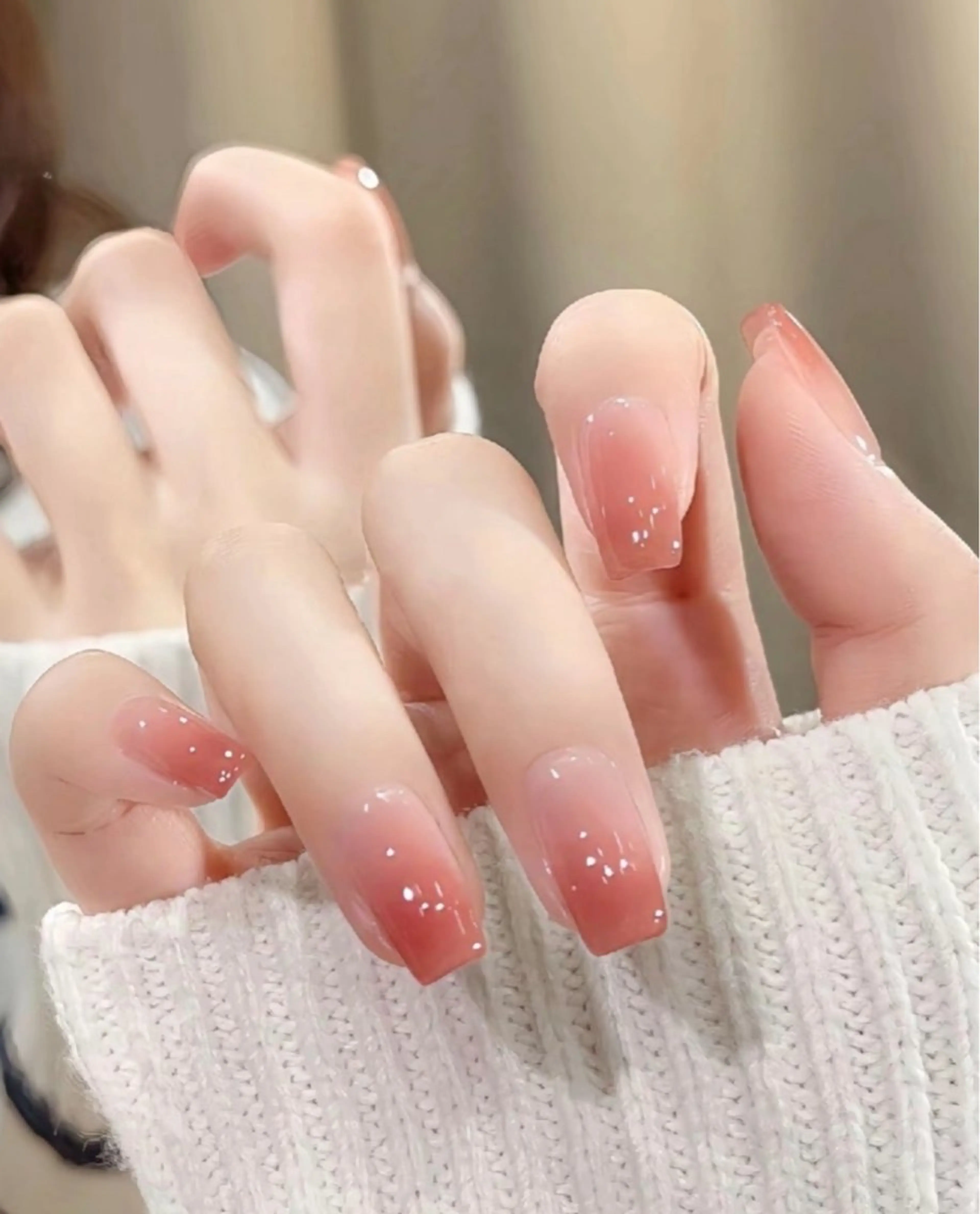 ネイル アートネイル ジェルネイル 韓国ネイル オフィスネイル シンプルネイル ハンドネイル iNEKO所属・Lee Leeのネイルデザイン