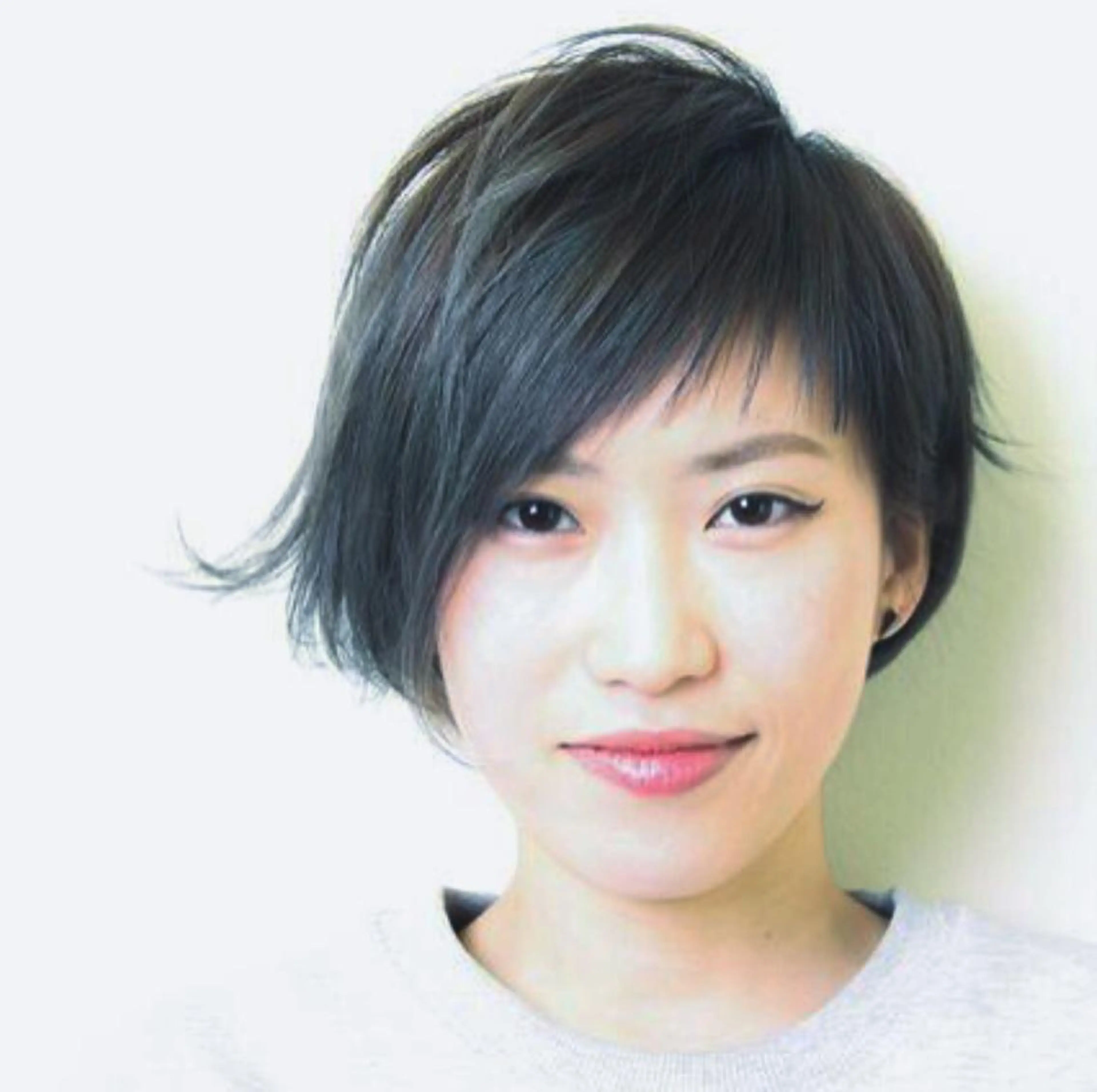 ショート カラー ワンレンボブ ボブ イシハラ アズサのヘアスタイル