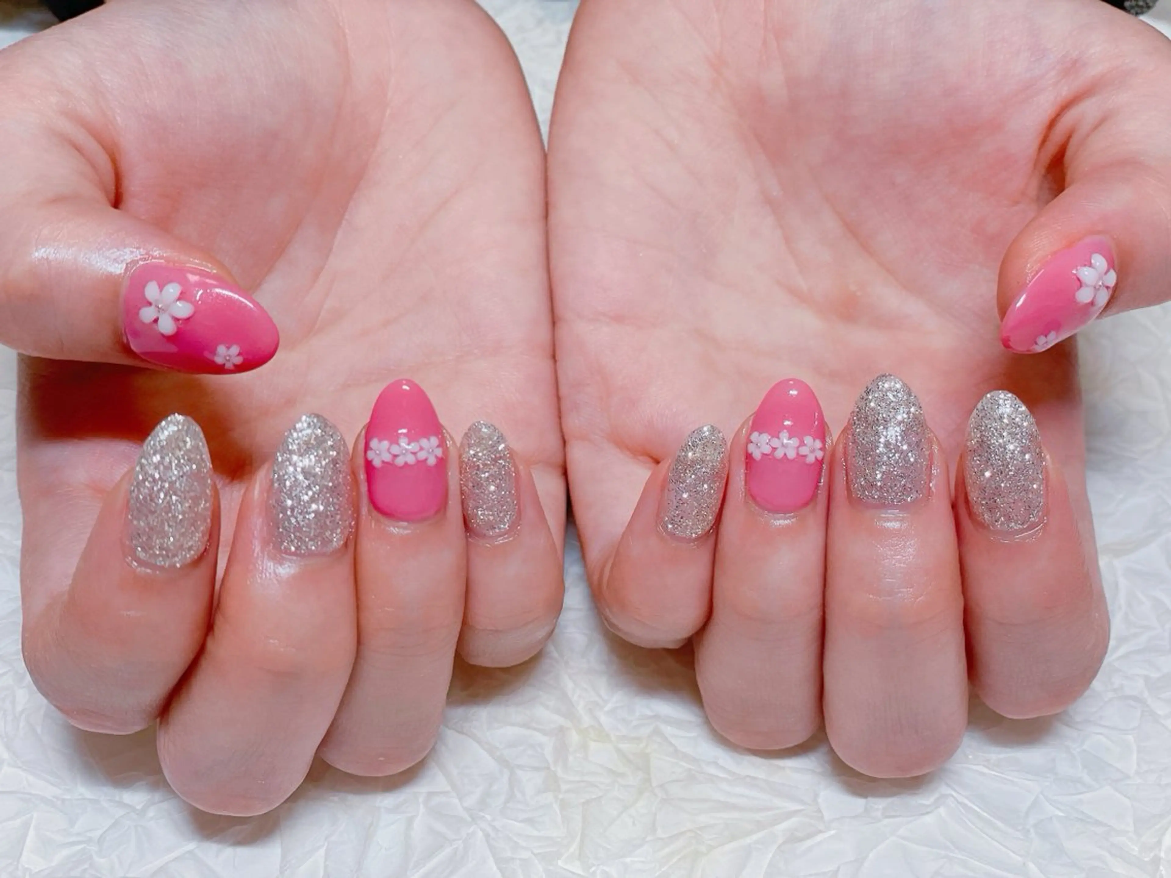 ネイル アートネイル チークネイル ジェルネイル グラデーション マグネットネイル ハンドネイル ゆ か_Nails💫のネイルデザイン