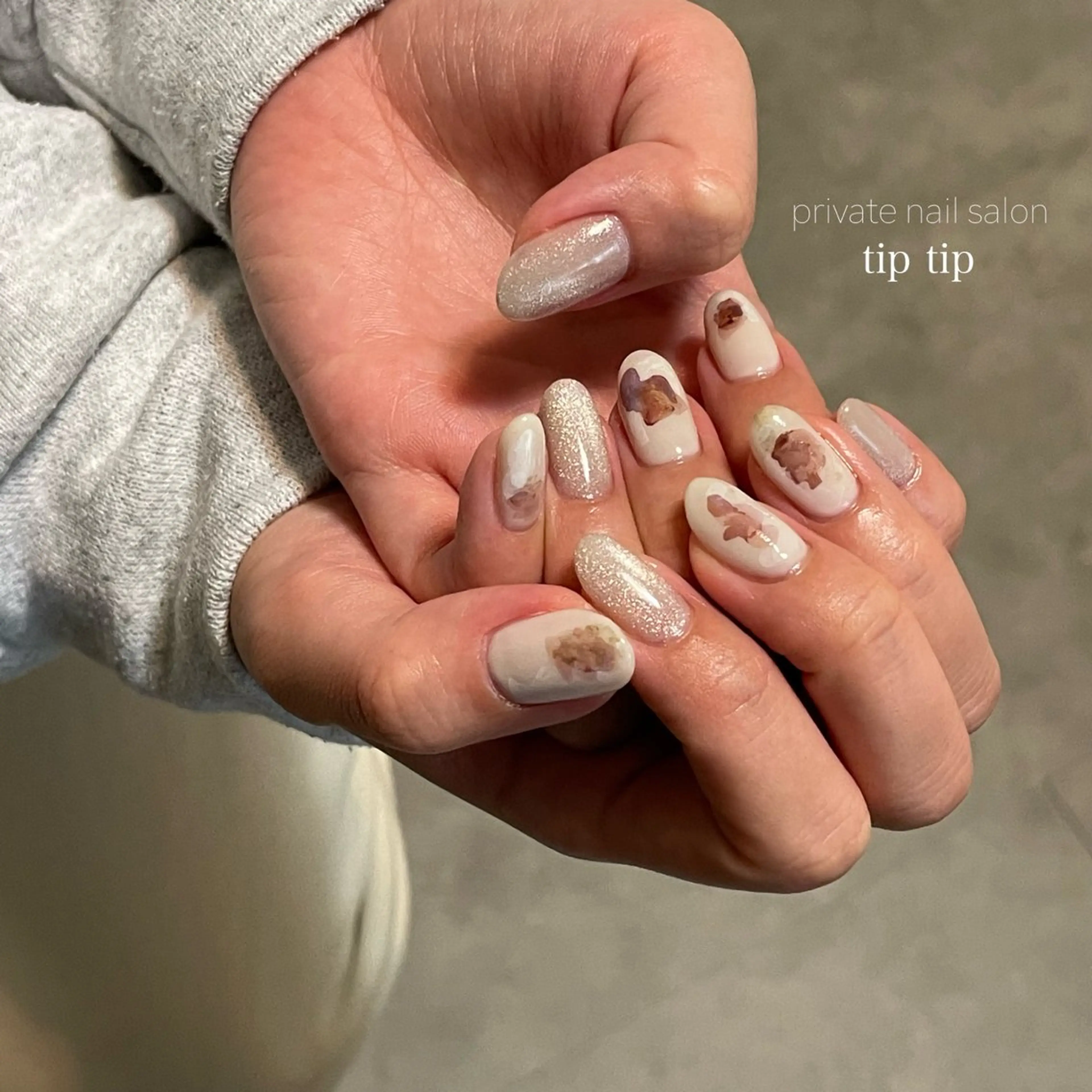 ネイル アートネイル マグネットネイル 持ち込み ハンドネイル 【tip tip】 nail salonのネイルデザイン